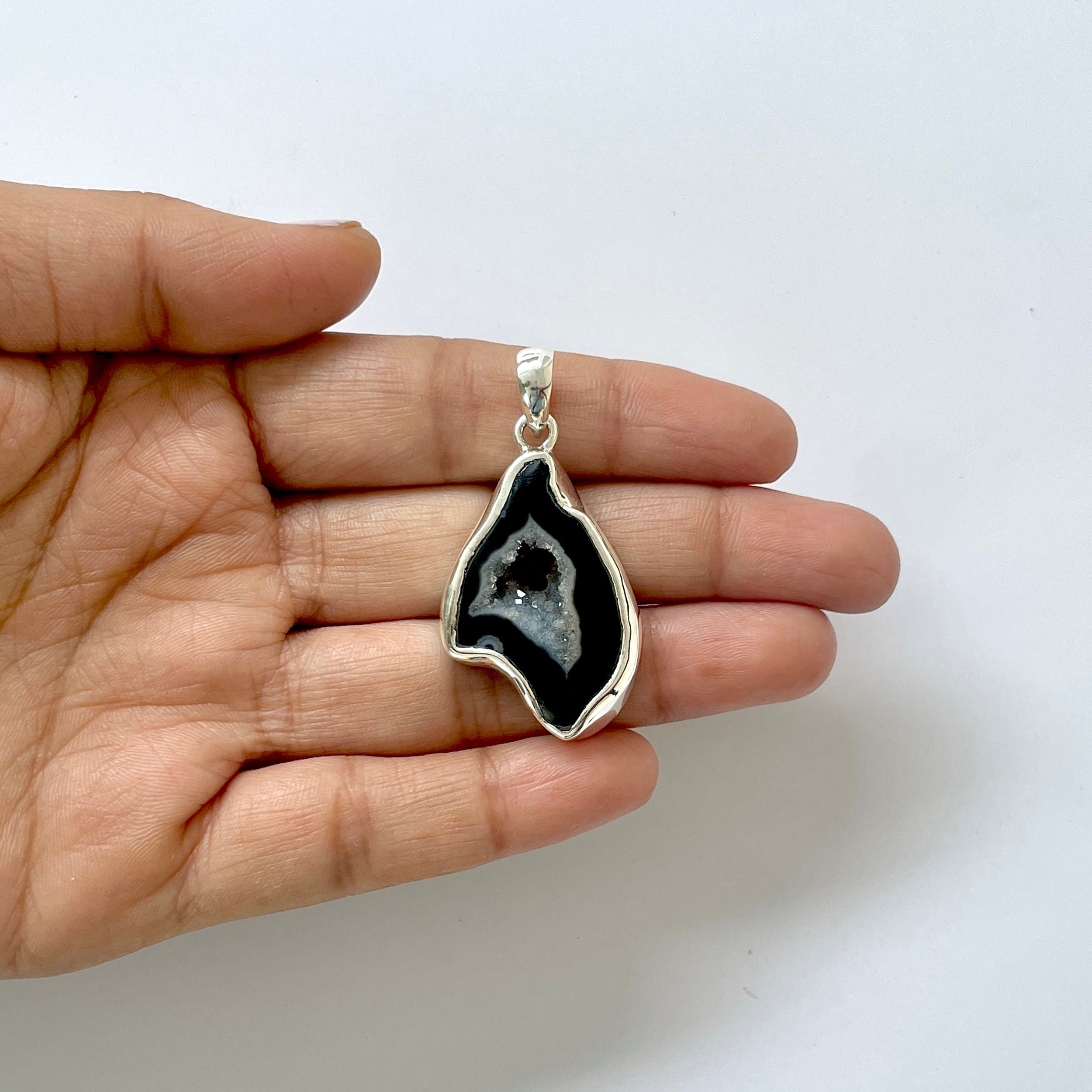 Agate Black Pendant-(ABL-1-11)