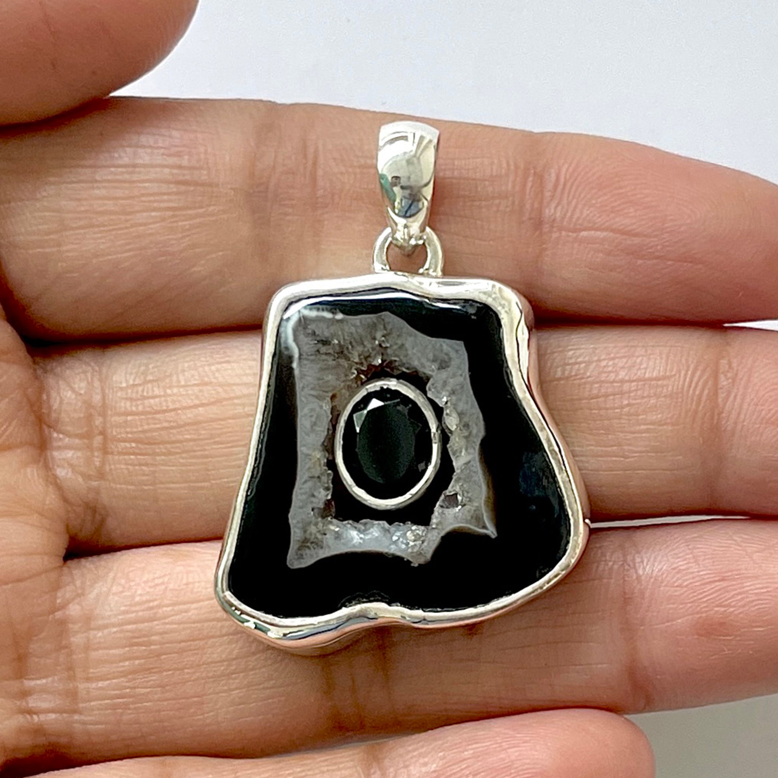 Agate Black Pendant-(ABL-1-14)