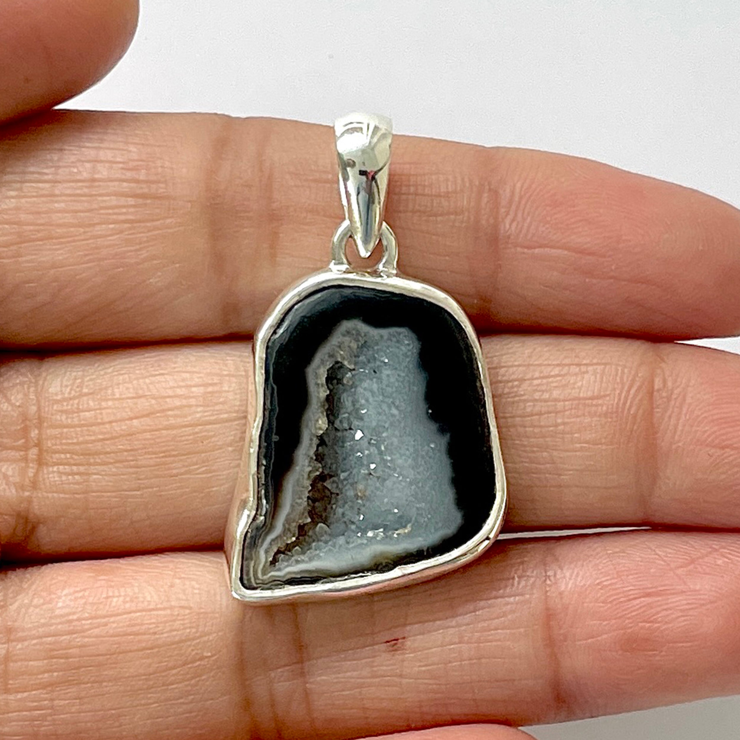 Agate Black Pendant-(ABL-1-19)