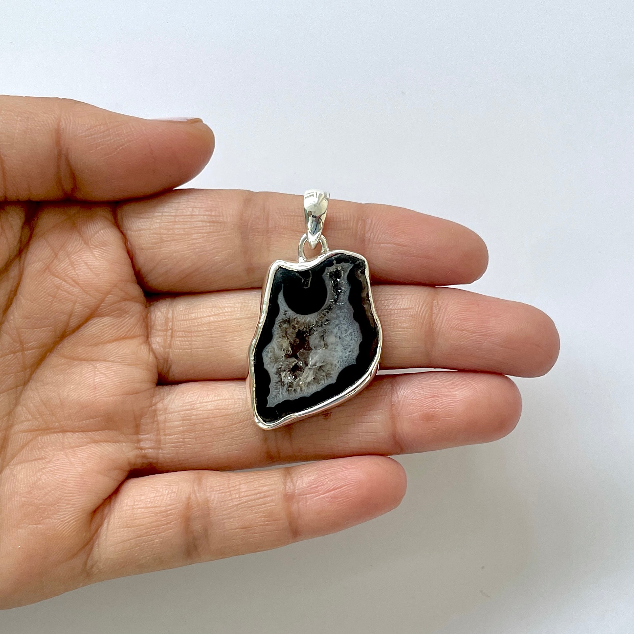 Agate Black Pendant-(ABL-1-9)
