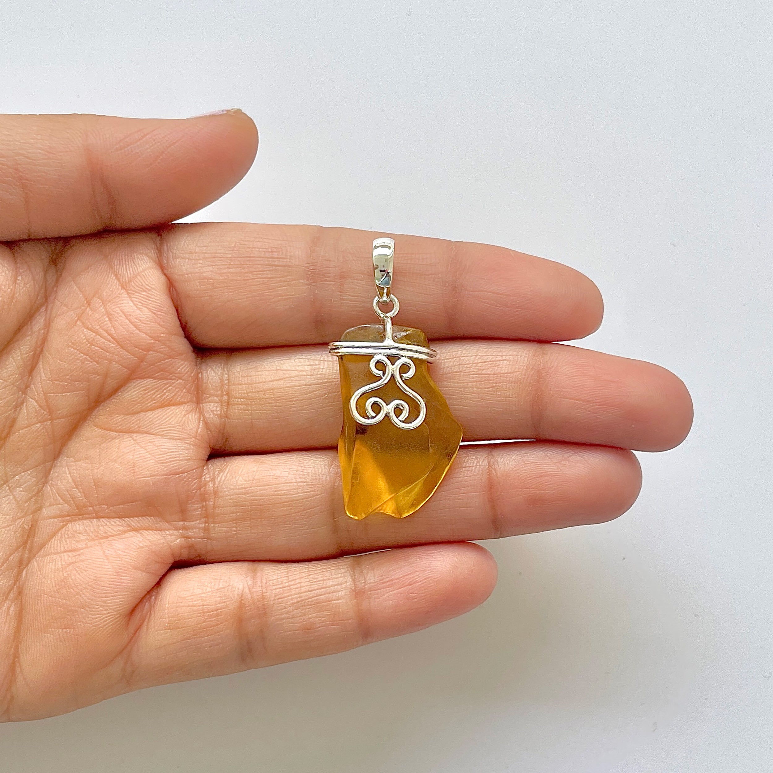 Amber Pendant-(AMB-1-102)