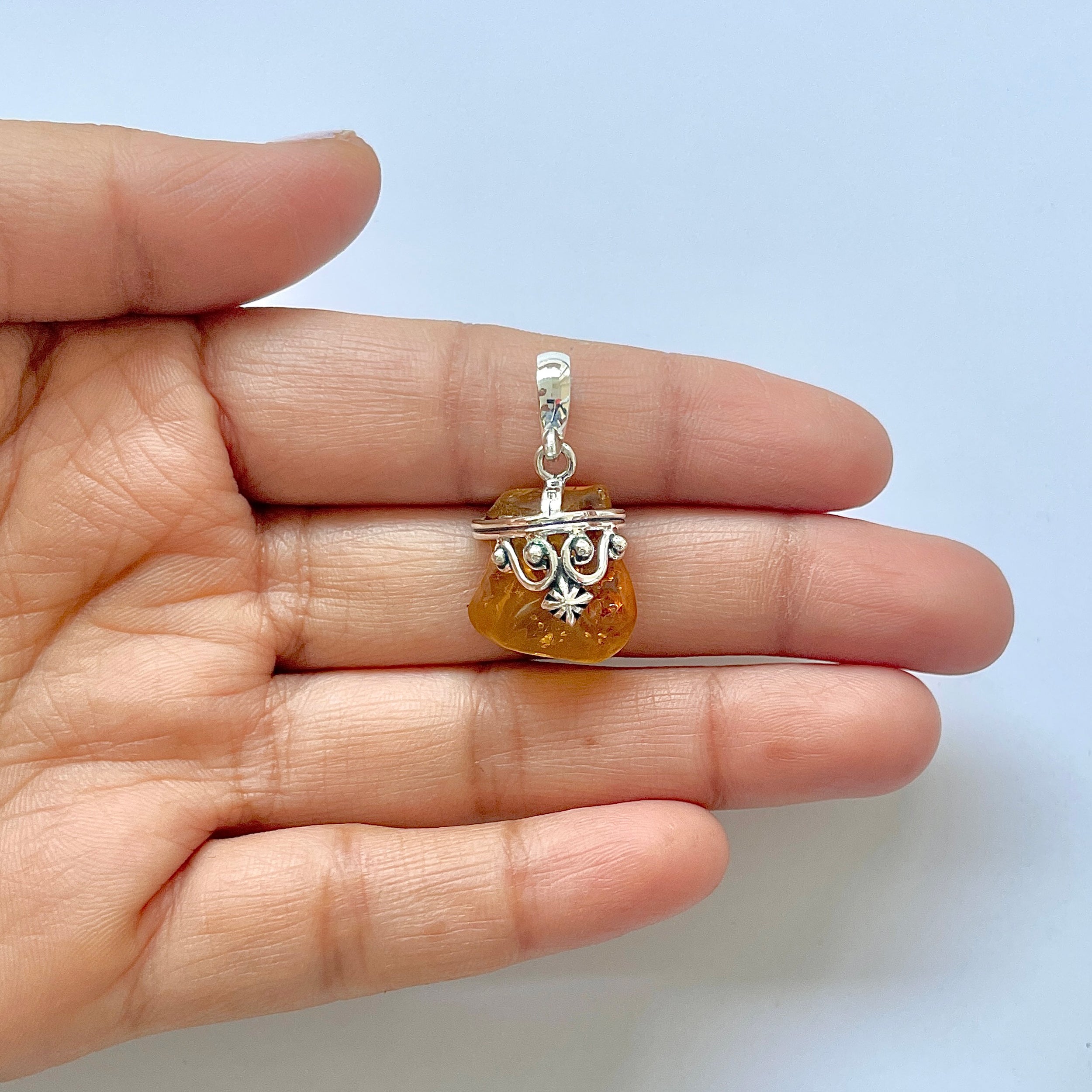 Amber Pendant-(AMB-1-29)