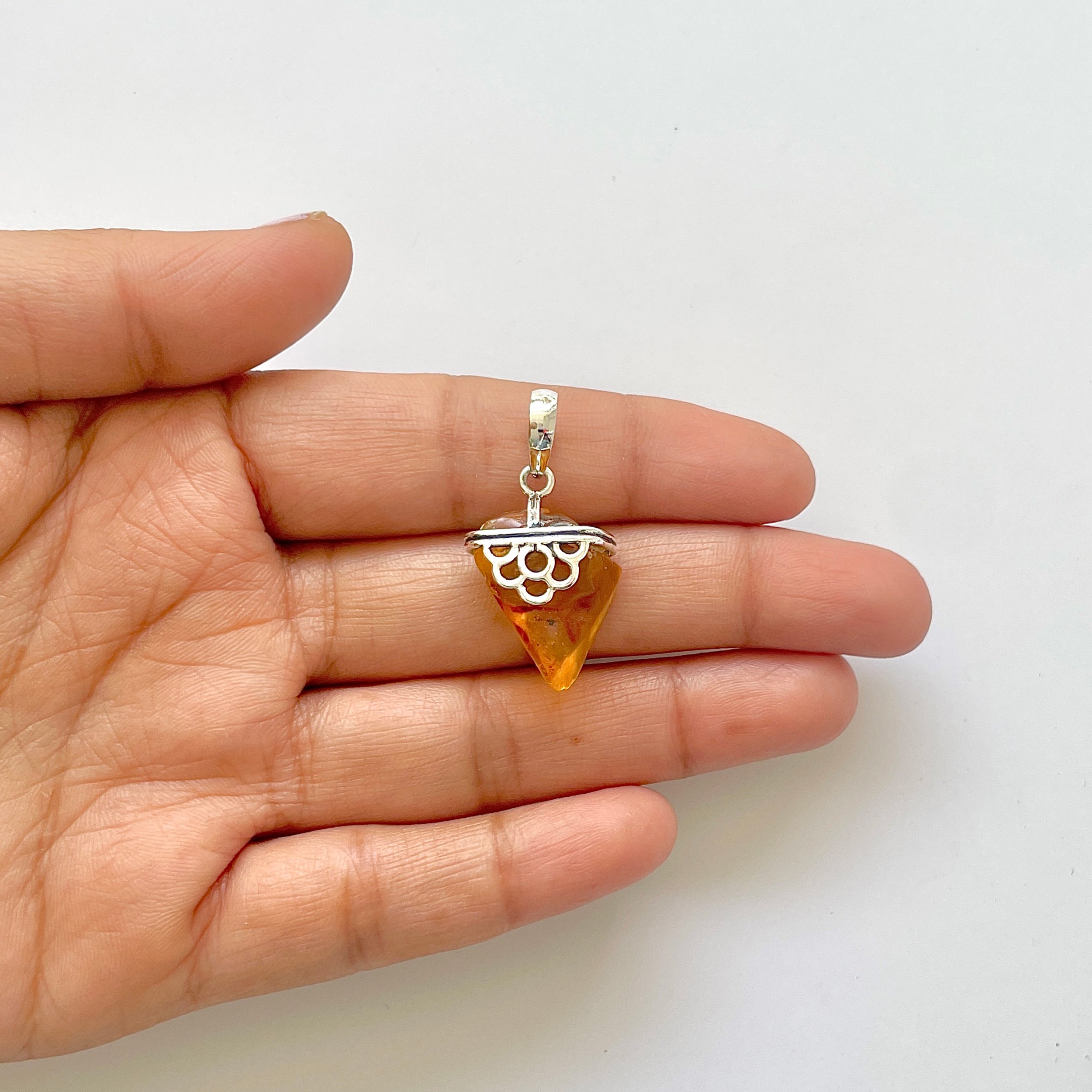Amber Pendant-(AMB-1-32)