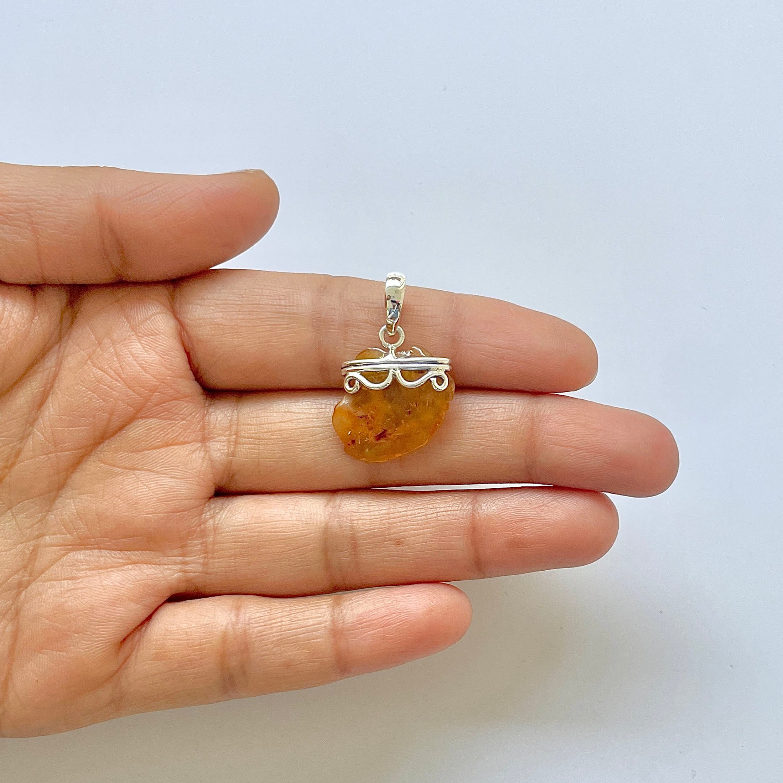 Amber Pendant-(AMB-1-84)