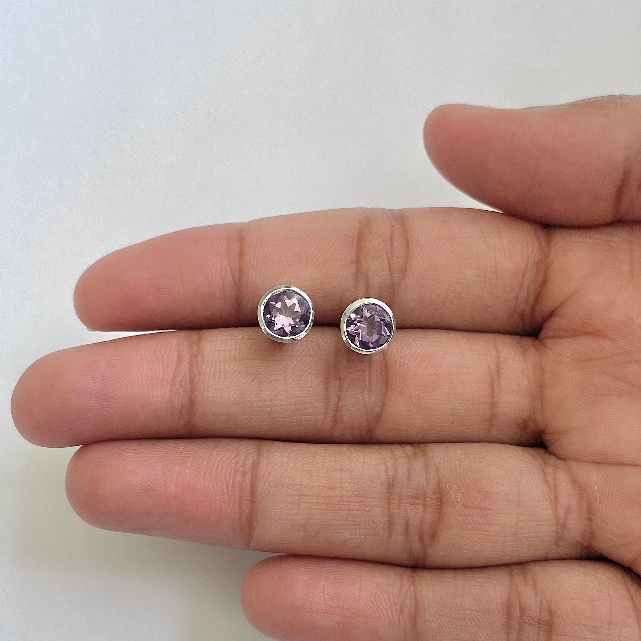 Amethyst Stud Earring-(AMT-RDE-1426)