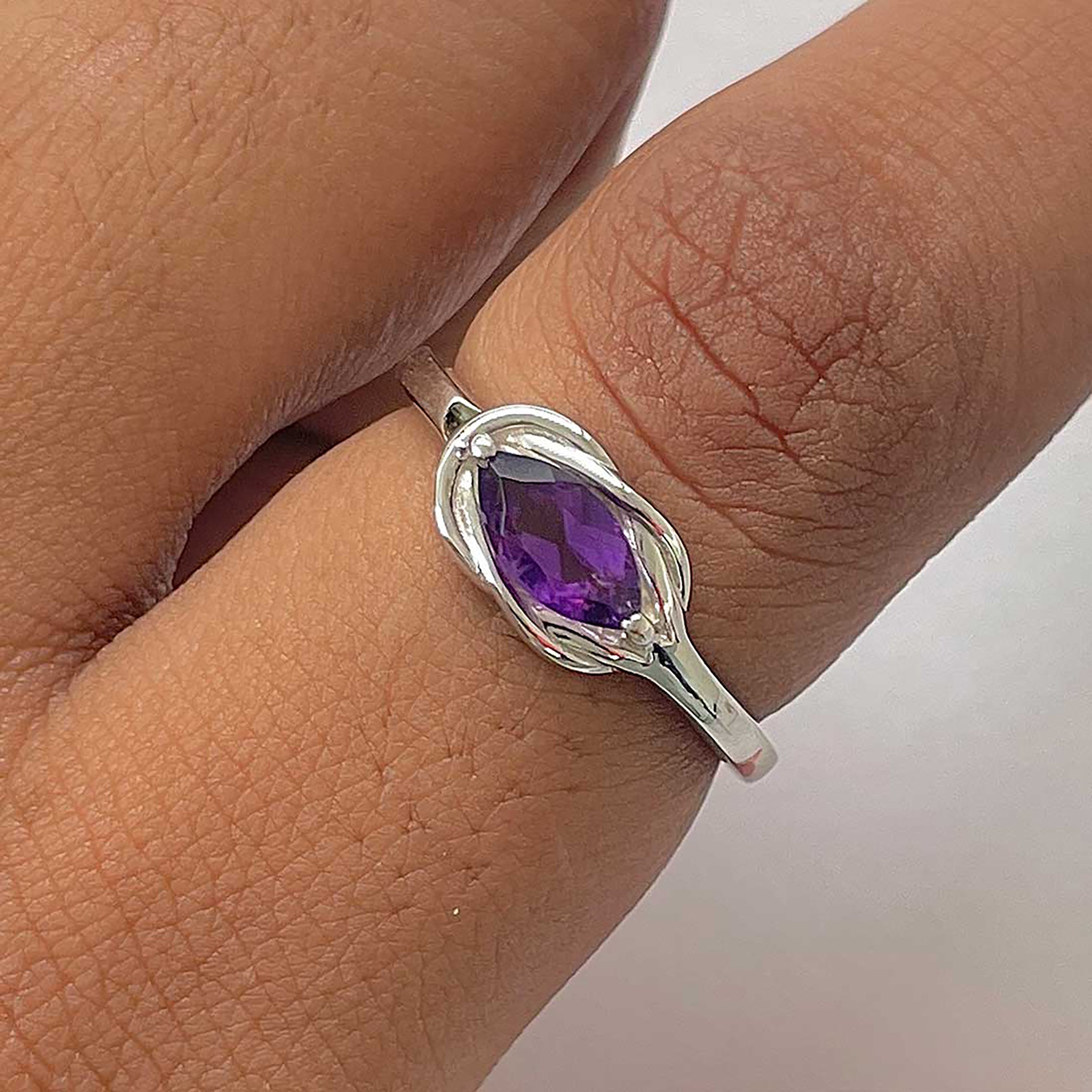 Amethyst Ring-(AMT-RDR-18.)