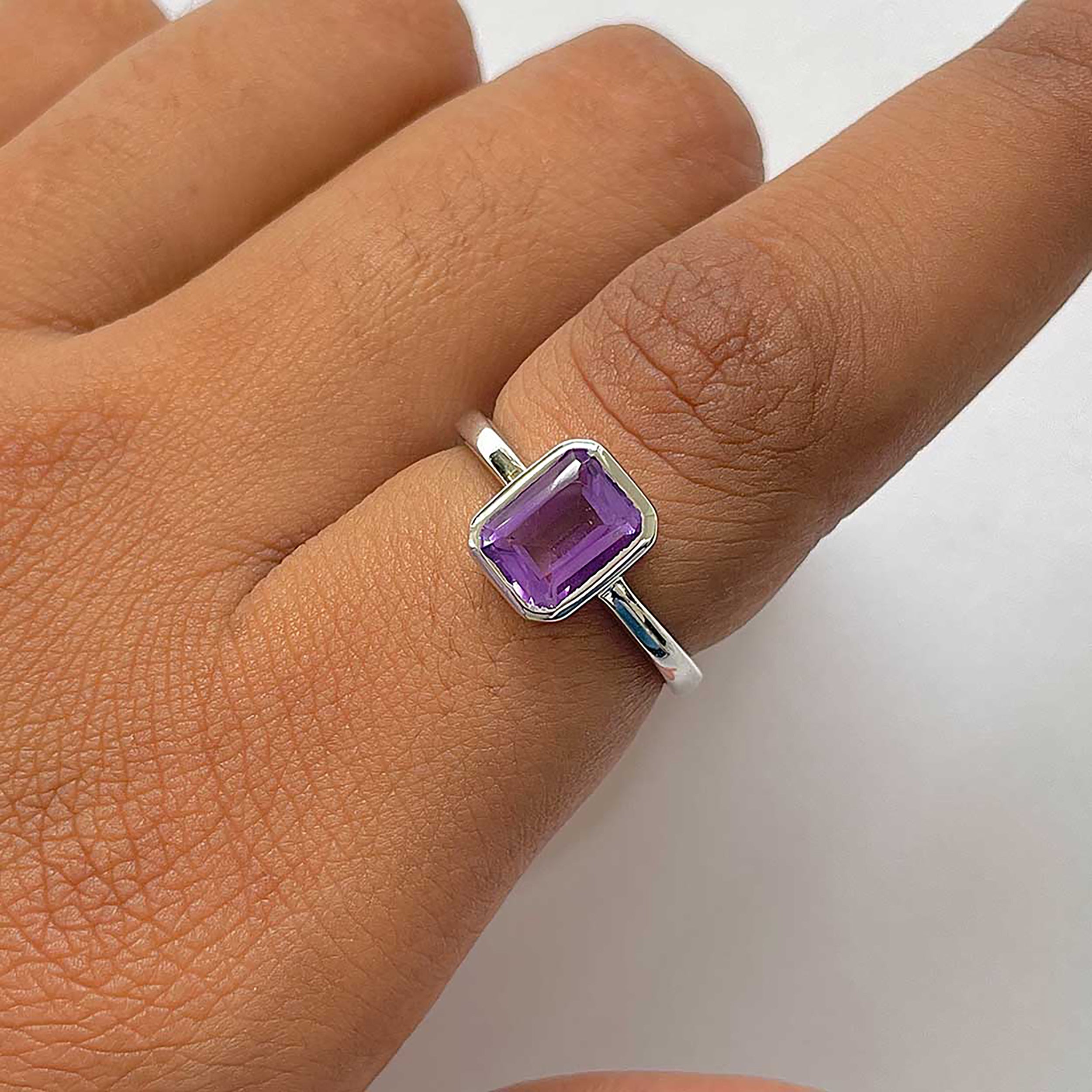 Amethyst Ring-(AMT-RDR-246.)