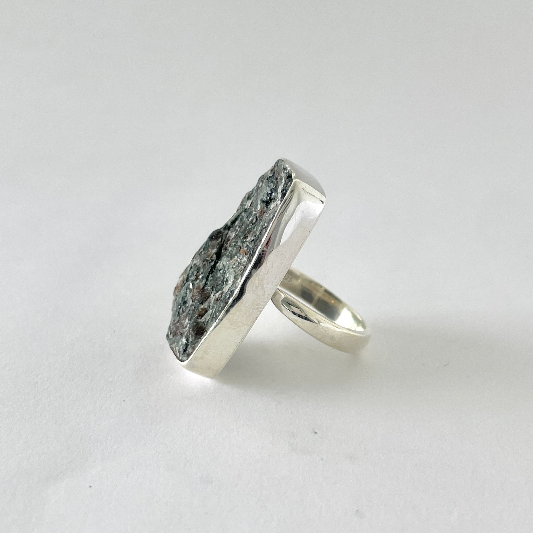 Astrophyllite Ring-(AST-2-86)