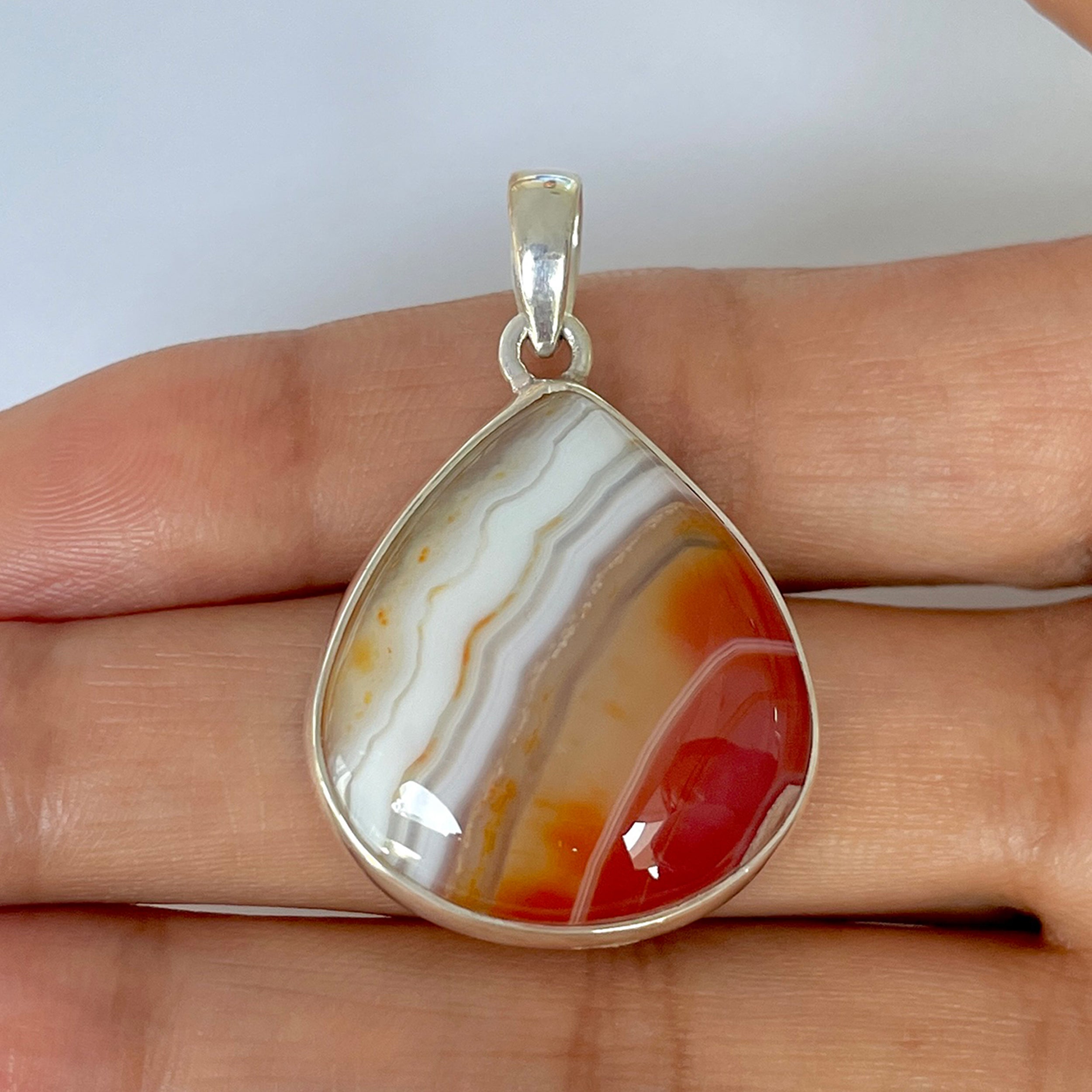 Banded Agate Pendant-(BAG-1-7)