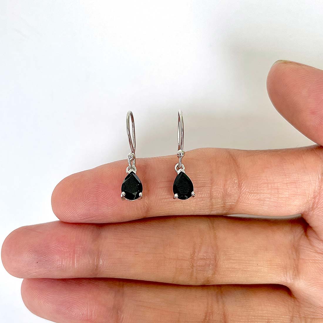 Black Tourmaline Earring-(BLS-RDE-676)