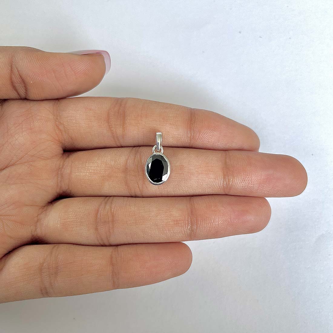 Black Tourmaline Pendant-(BLS-RDP-380)
