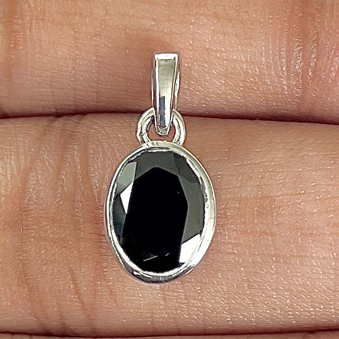 Black Tourmaline Pendant-(BLS-RDP-380)