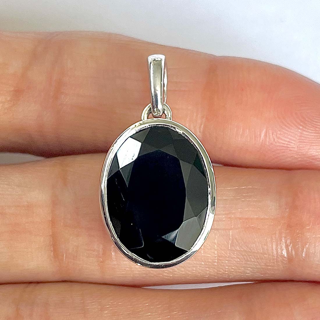Black Tourmaline Pendant-(BLS-RDP-458)