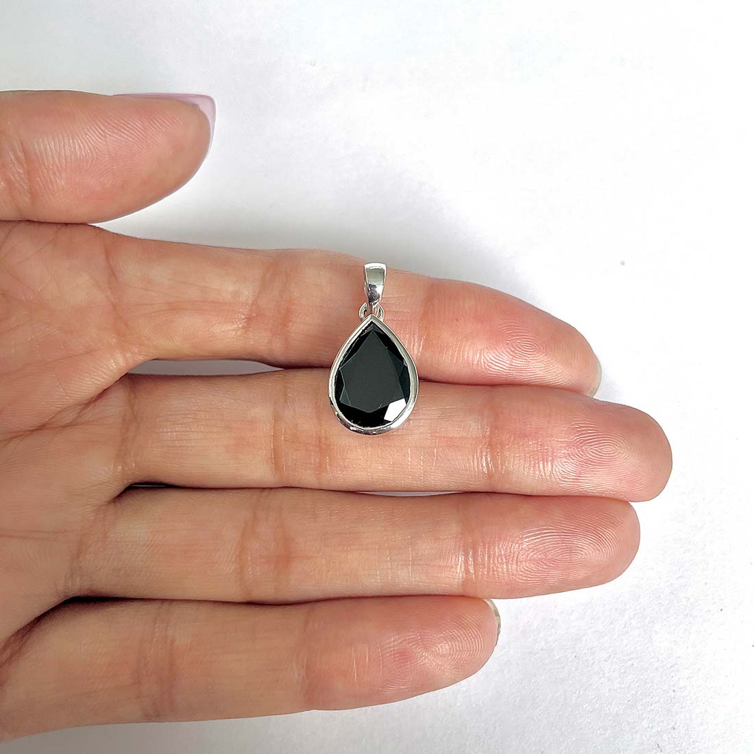 Black Tourmaline Pendant-(BLS-RDP-463)