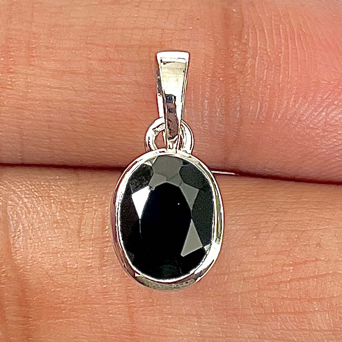 Black Tourmaline Pendant-(BLS-RDP-469)