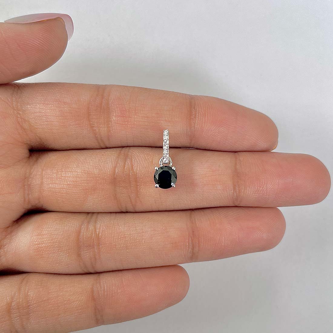 Black Tourmaline Pendant-(BLS-RDP-549)