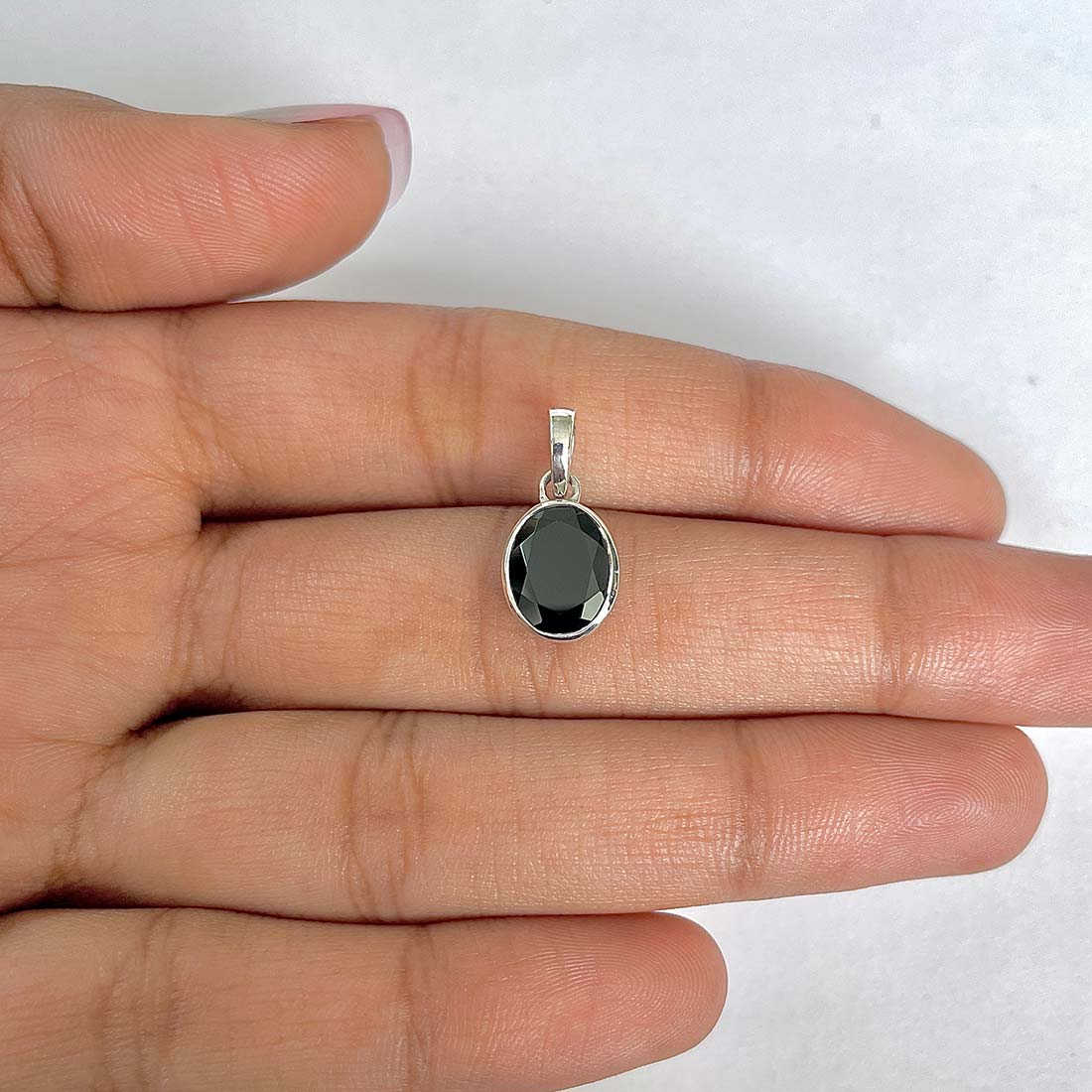 Black Tourmaline Pendant-(BLS-RDP-734)