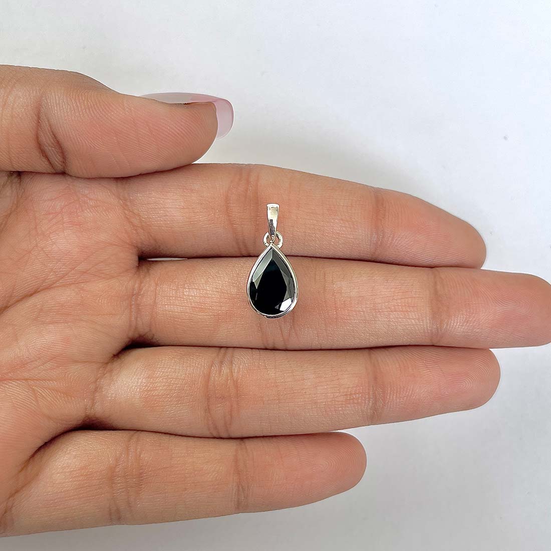 Black Tourmaline Pendant-(BLS-RDP-790)