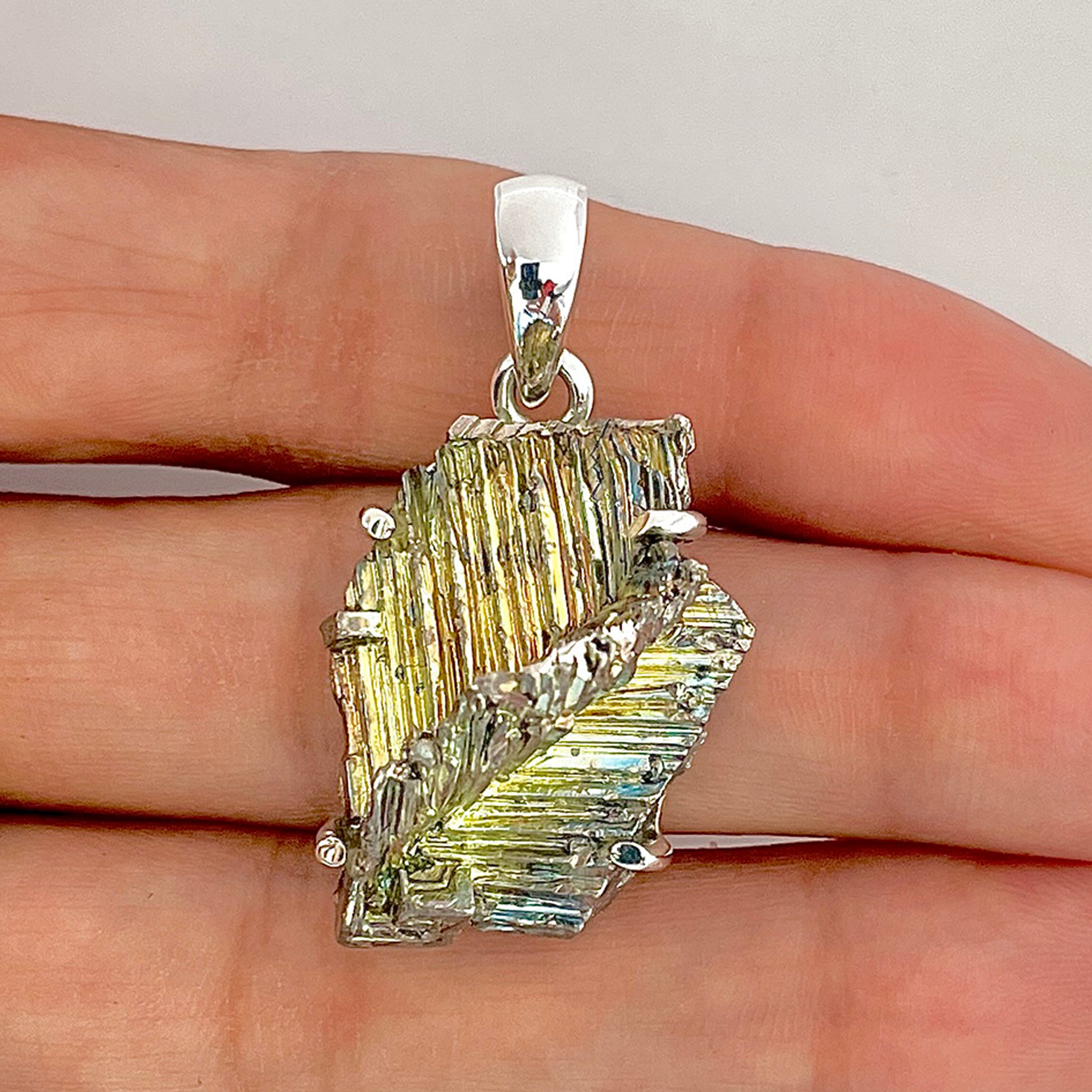 Bismuth Pendant-(BSM-1-12)
