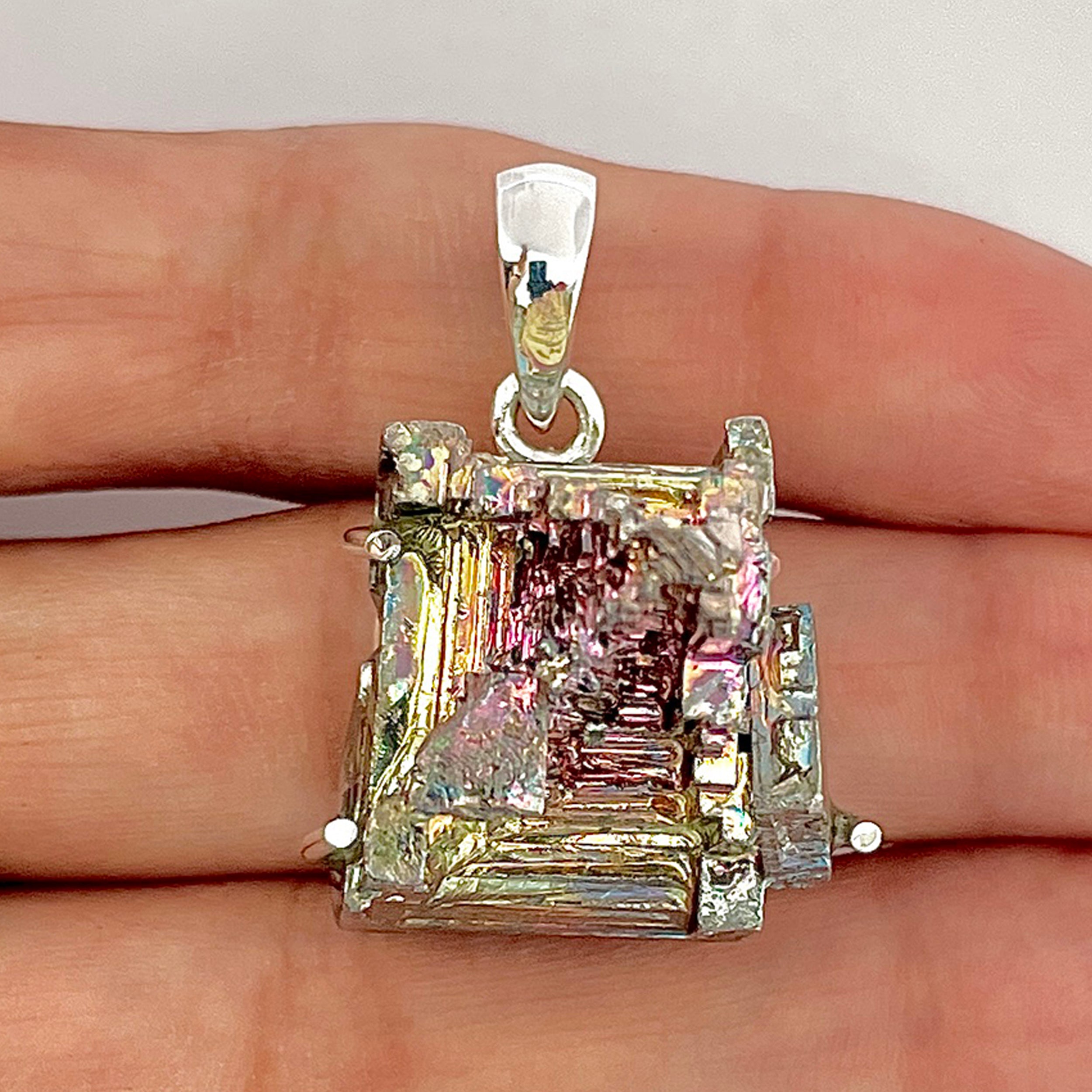 Bismuth Pendant-(BSM-1-14)