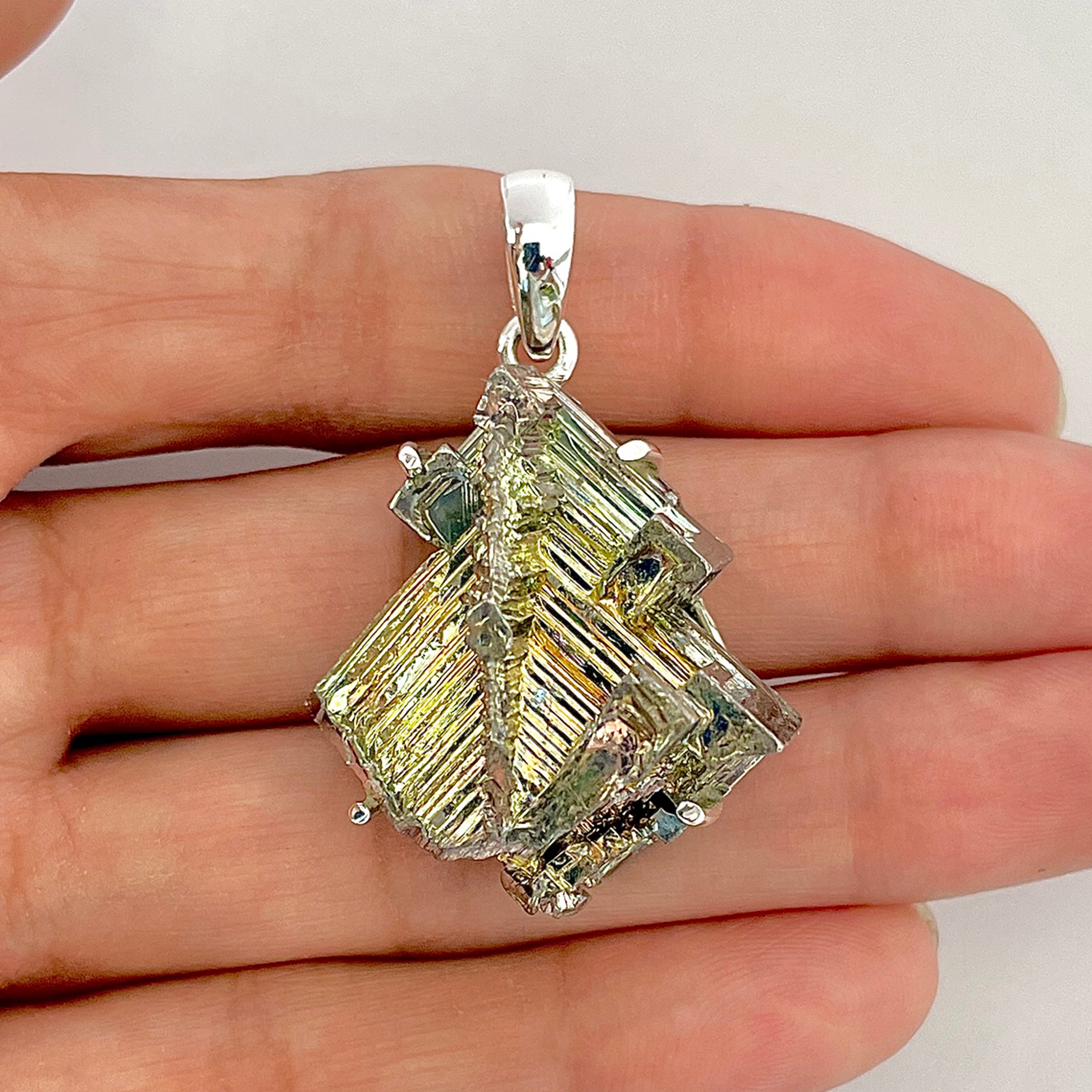 Bismuth Pendant-(BSM-1-26)