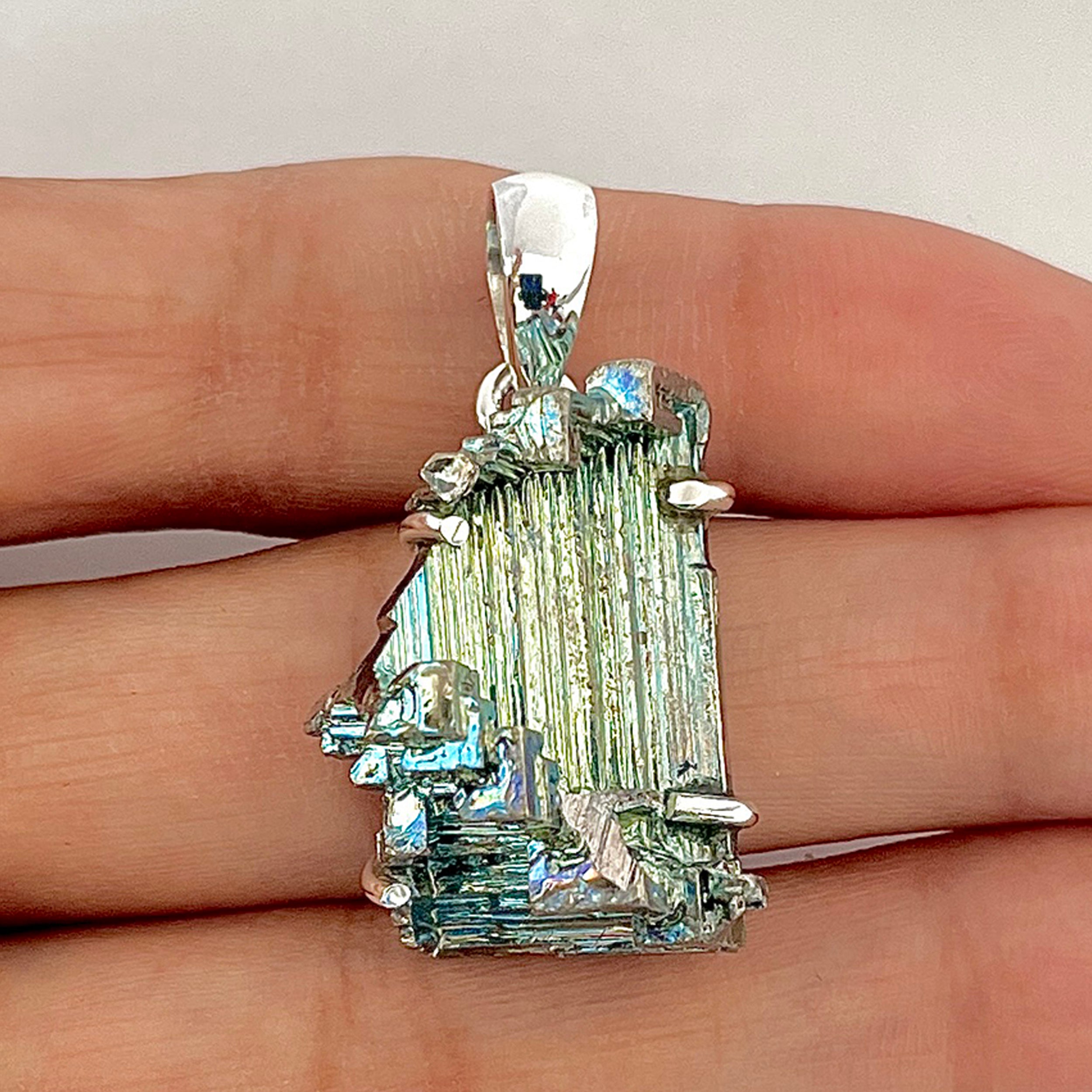 Bismuth Pendant-(BSM-1-29)