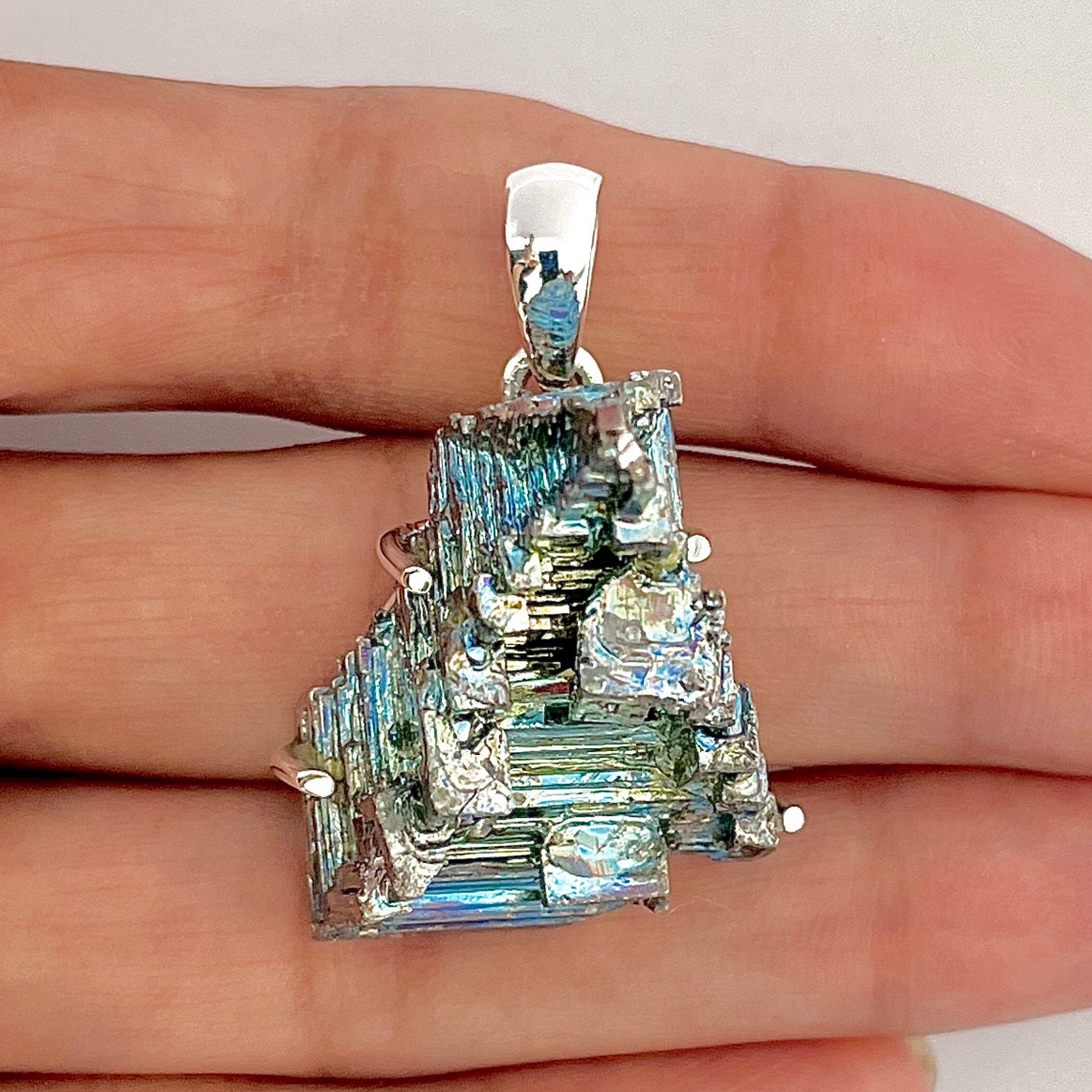 Bismuth Pendant-(BSM-1-4)