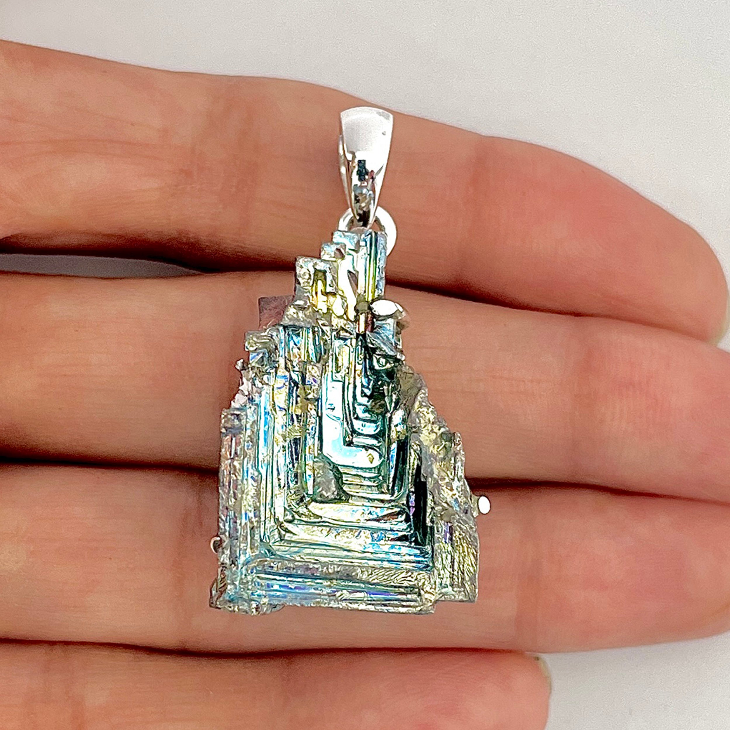 Bismuth Pendant-(BSM-1-7)