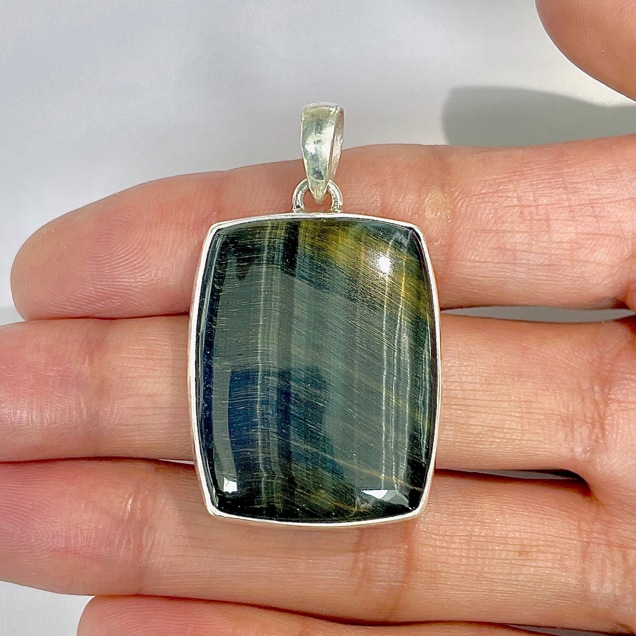 Blue Tiger Eye Pendant-(BTE-1-26)