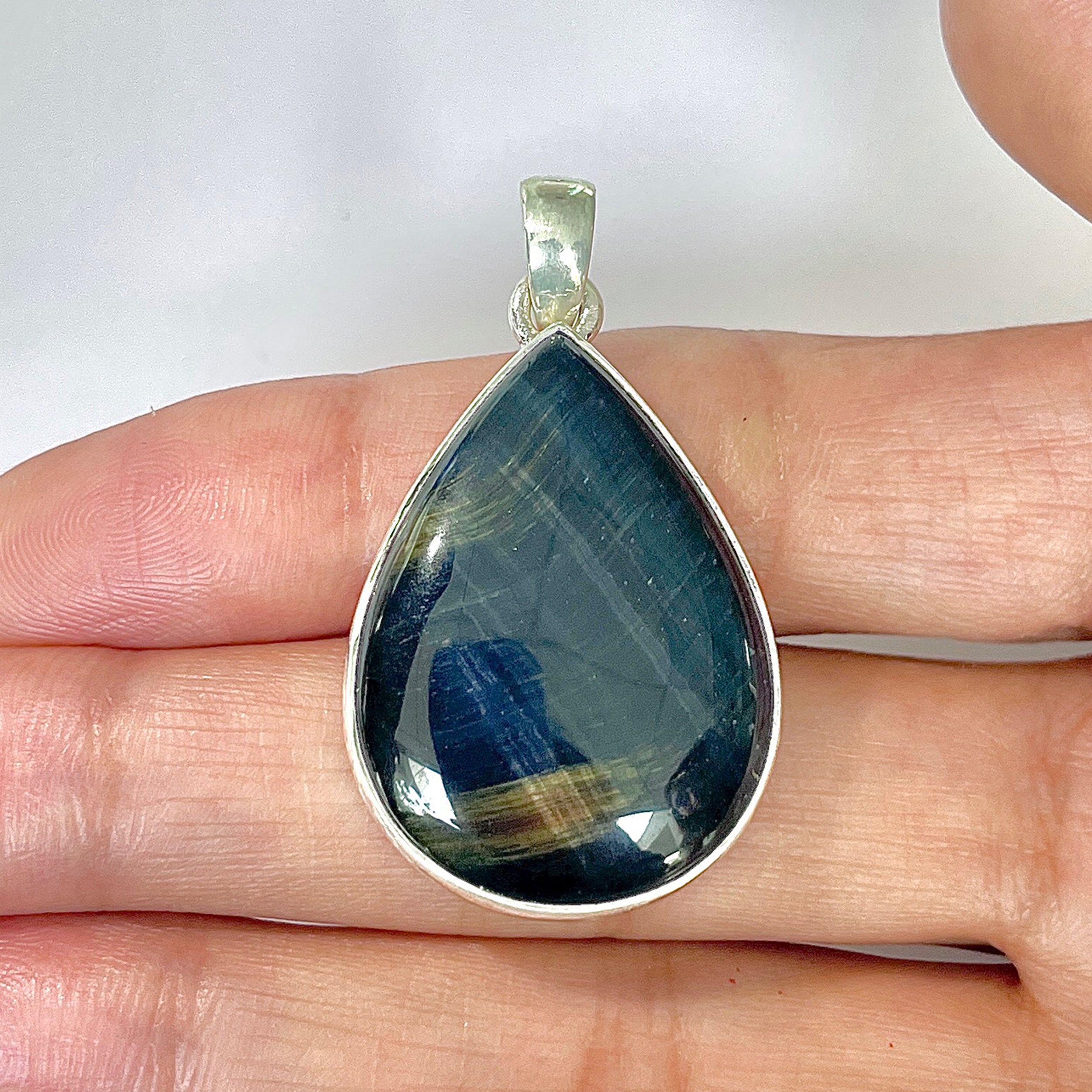 Blue Tiger Eye Pendant-(BTE-1-4)