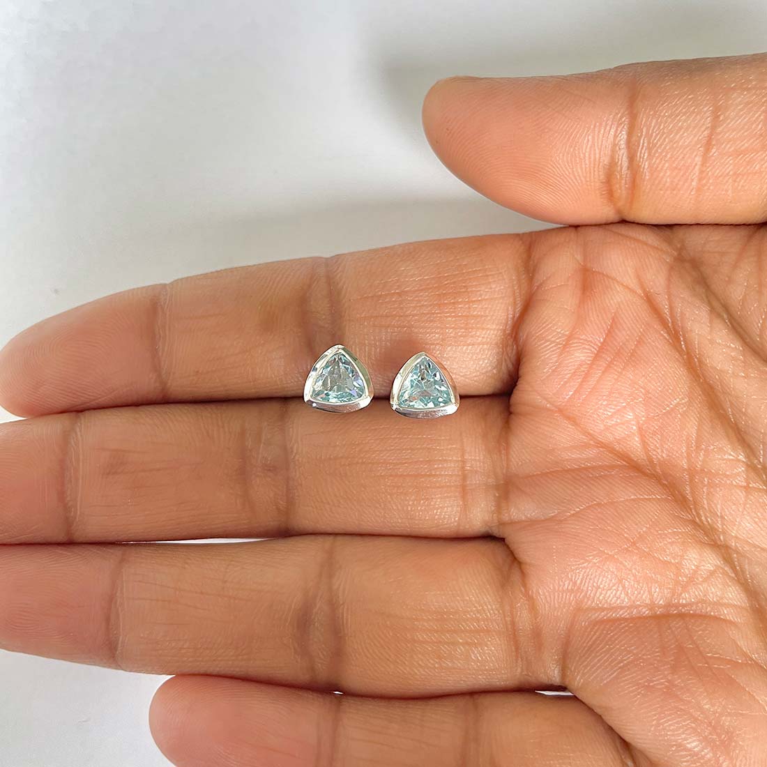 Blue Topaz Stud Earring-(BTZ-RDE-1378)