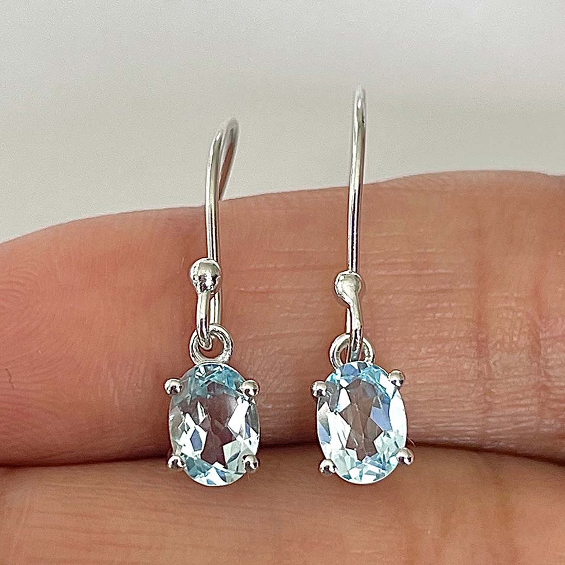 Blue Topaz Earring-(BTZ-RDE-670)