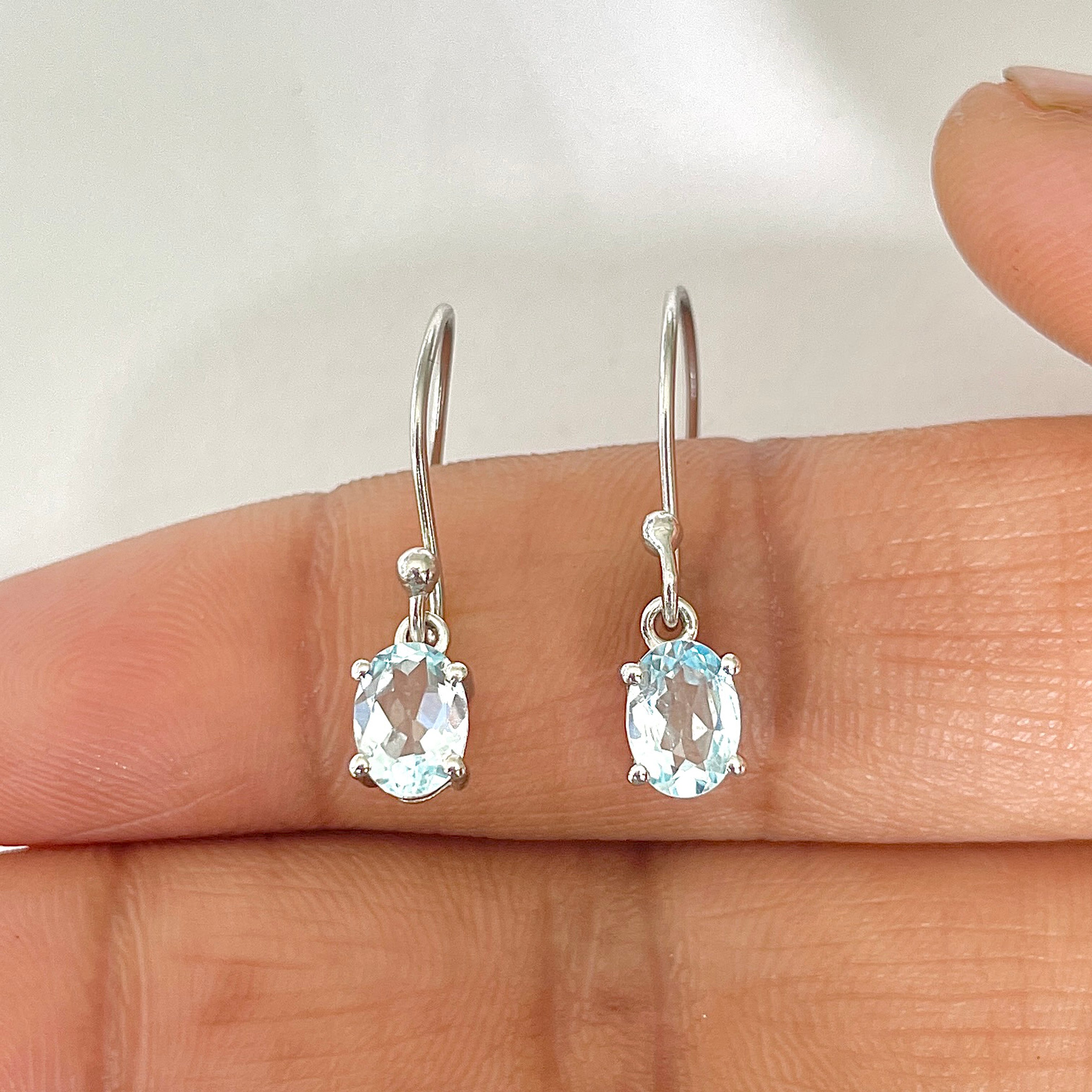 Moonstone Earring-(RBM-RDE-670)