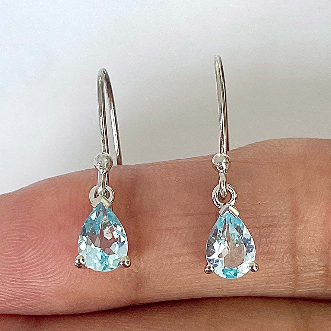 Blue Topaz Earring-(BTZ-RDE-676)