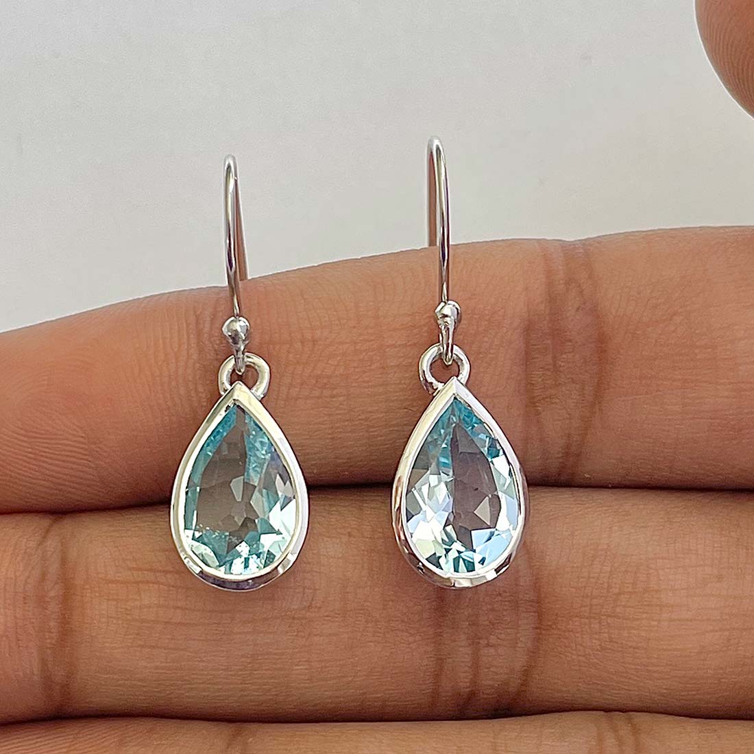 Blue Topaz Earring-(BTZ-RDE-707)