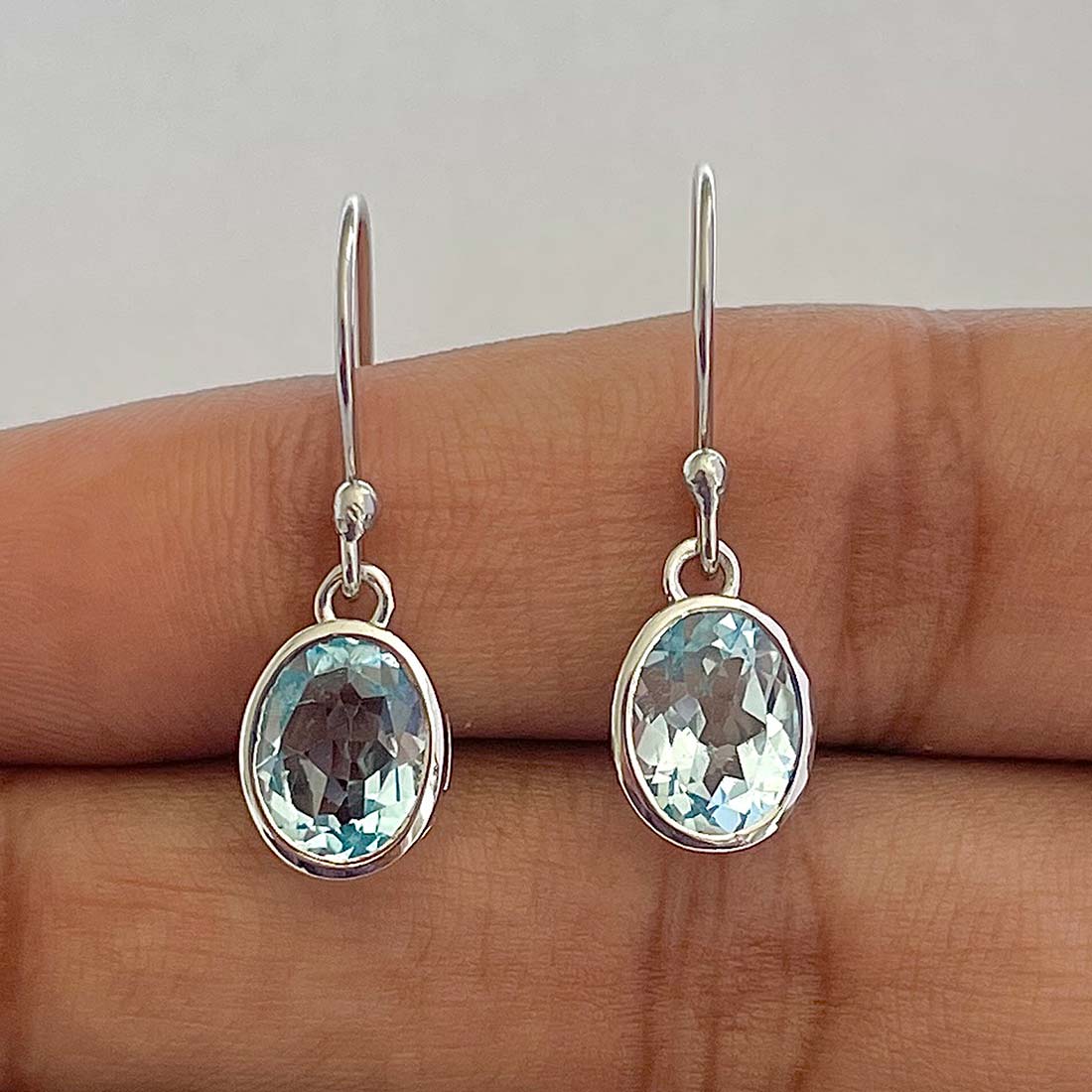 Blue Topaz Earring-(BTZ-RDE-998)