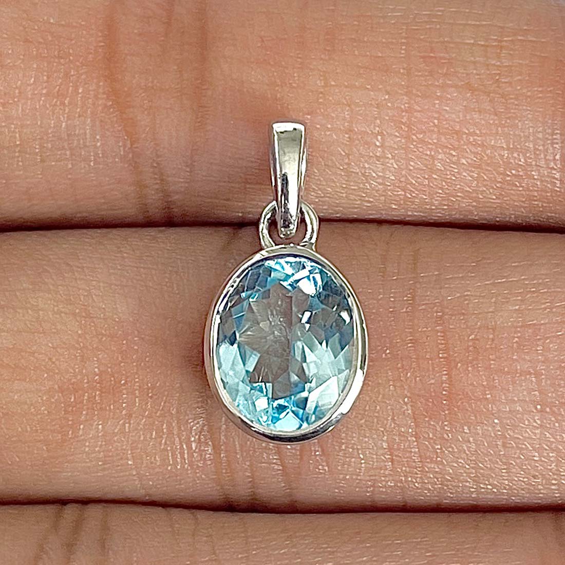 Blue Topaz Pendant-(BTZ-RDP-734)