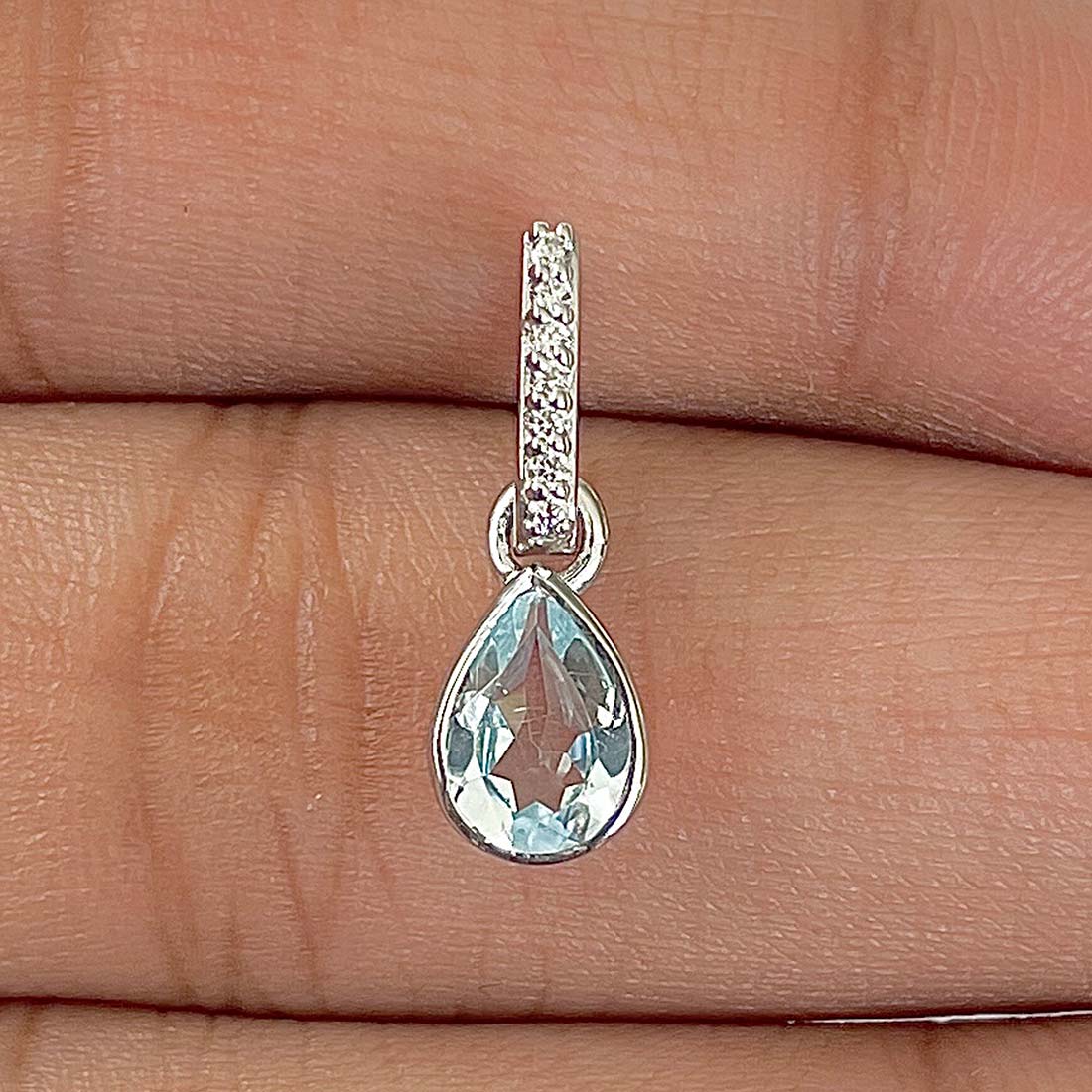 Blue Topaz Pendant-(BTZ-RDP-779)