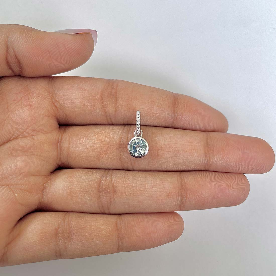 Blue Topaz Pendant-(BTZ-RDP-958)