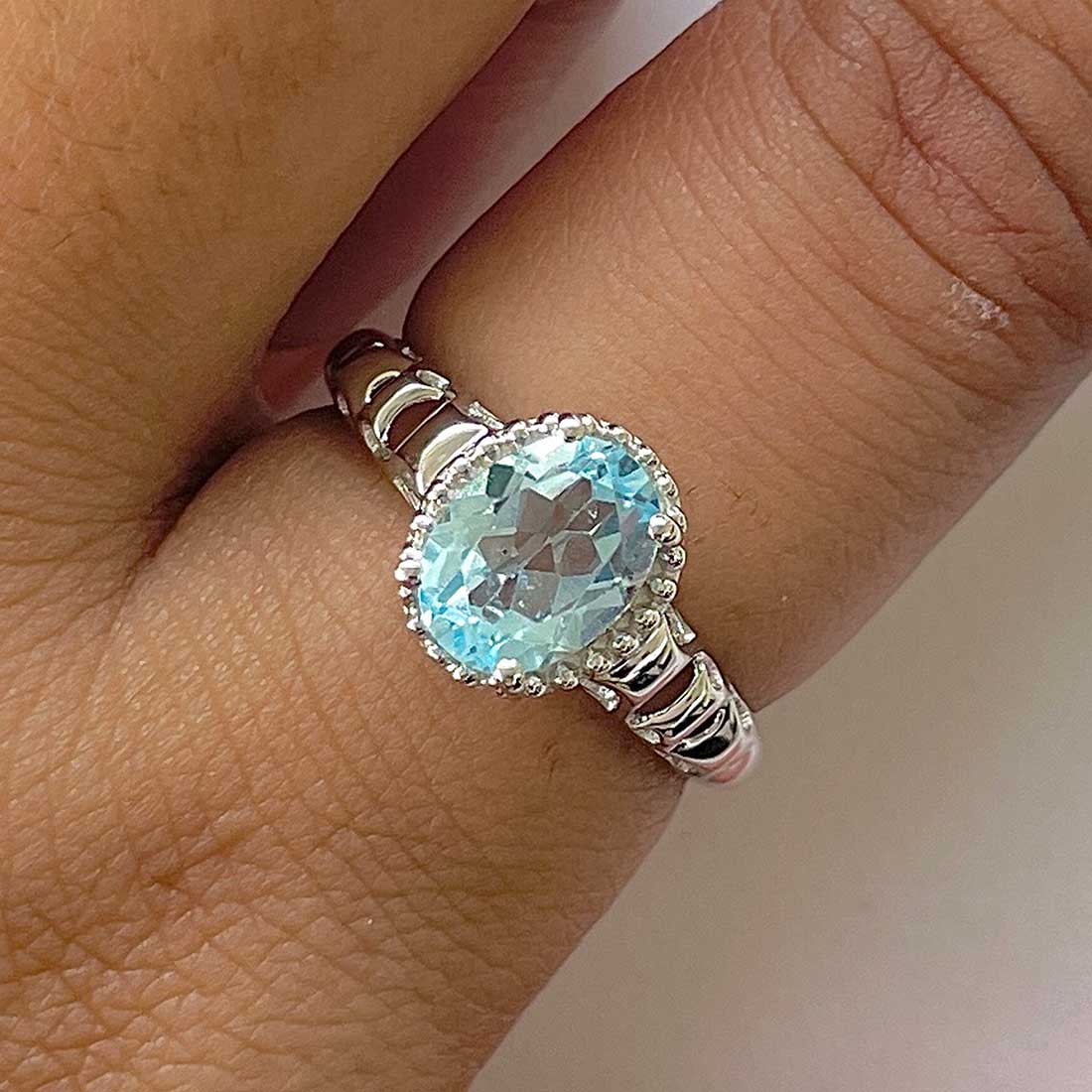 Blue Topaz Ring-(BTZ-RDR-1.)