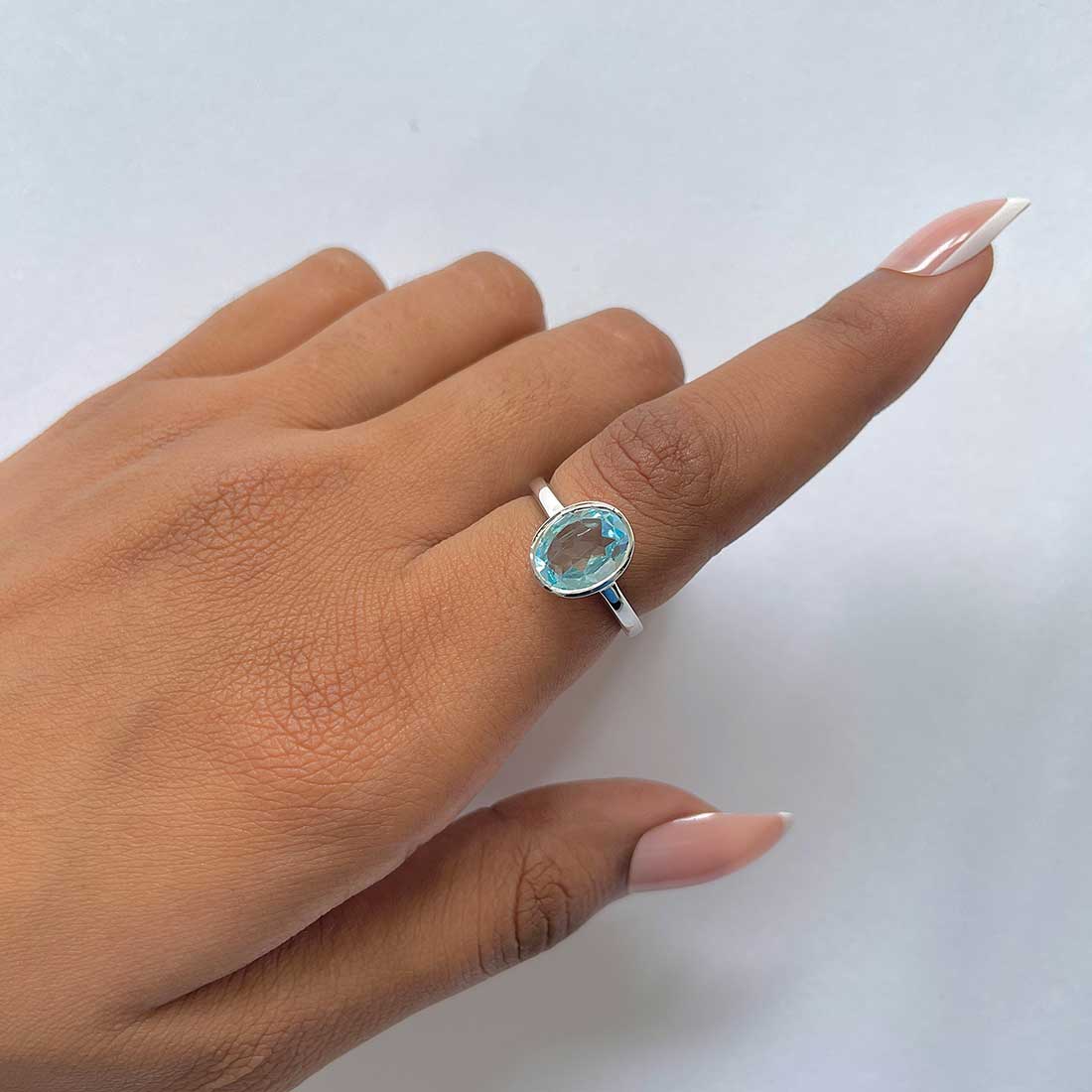 Blue Topaz Ring-(BTZ-RDR-1623.)
