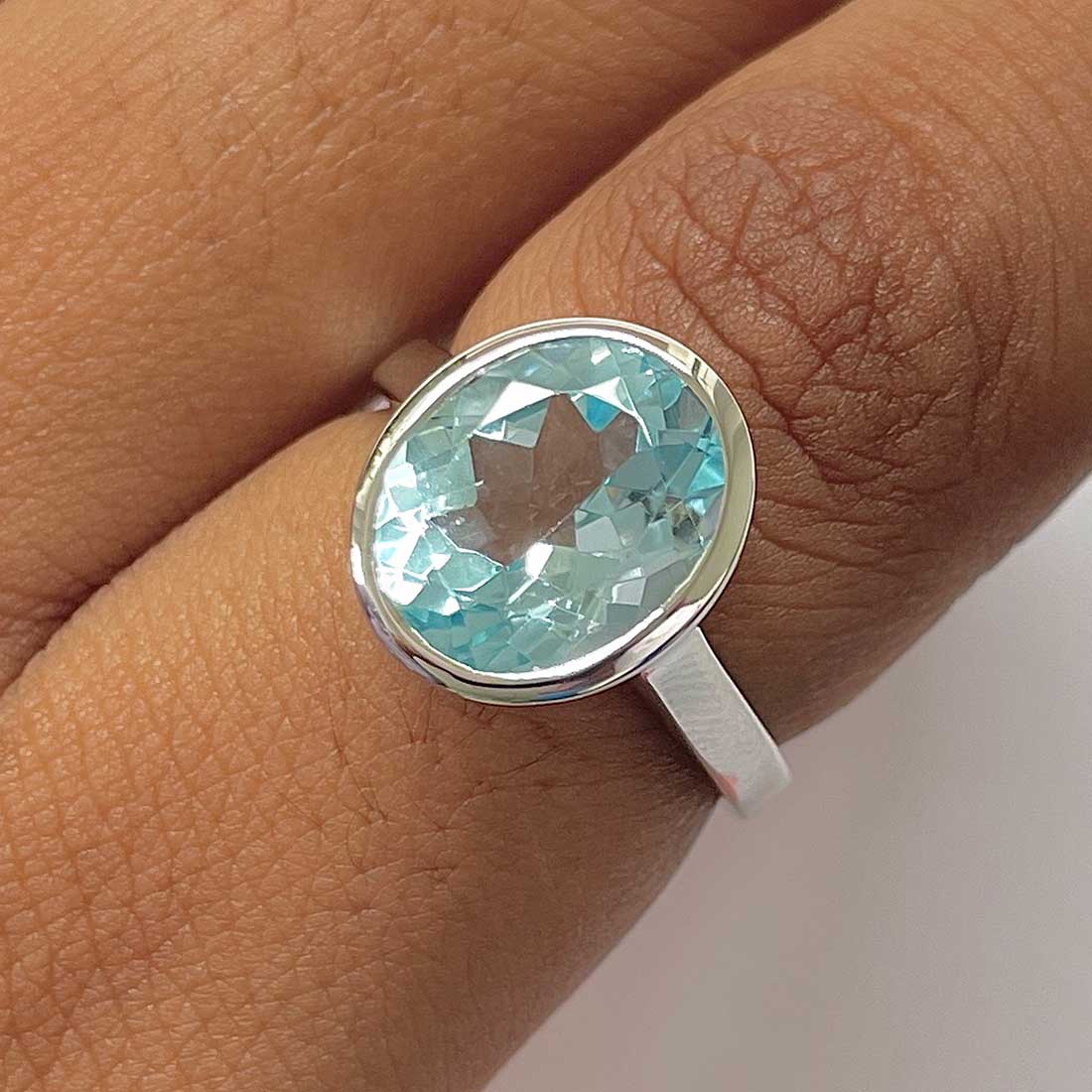 Blue Topaz Ring-(BTZ-RDR-1806.)