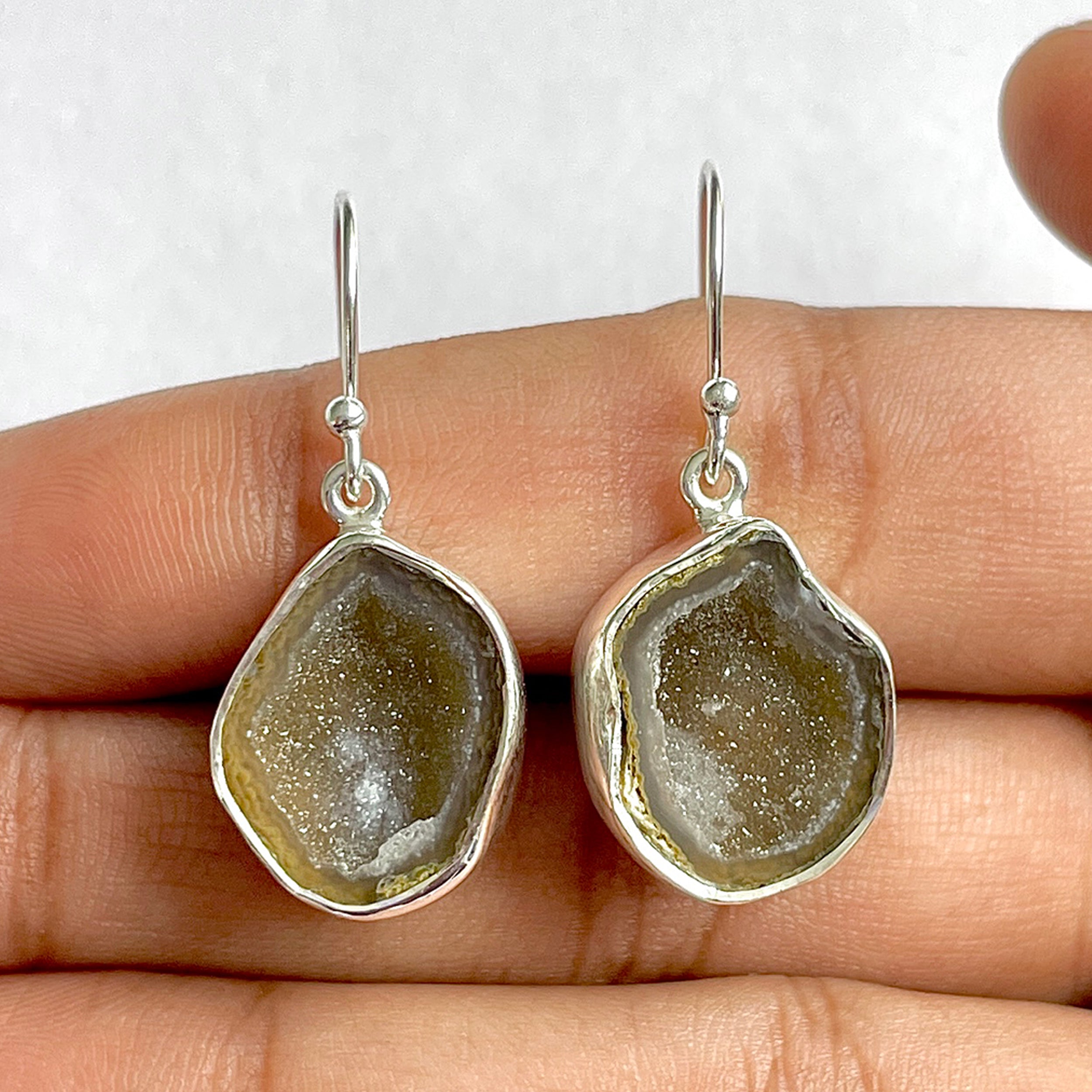 Coconut Geode Earring-(CCG-3-18)