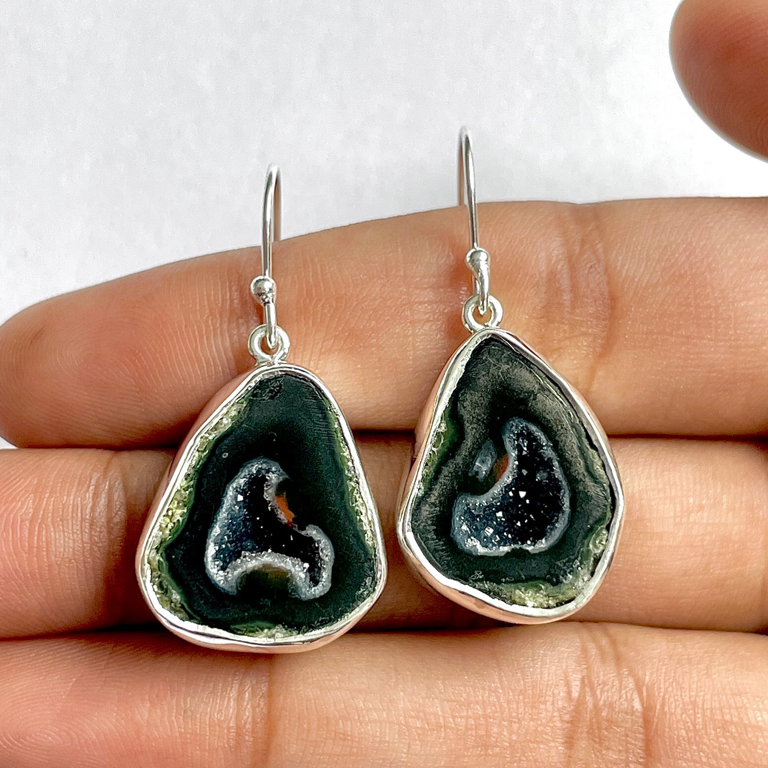 Coconut Geode Earring-(CCG-3-8)