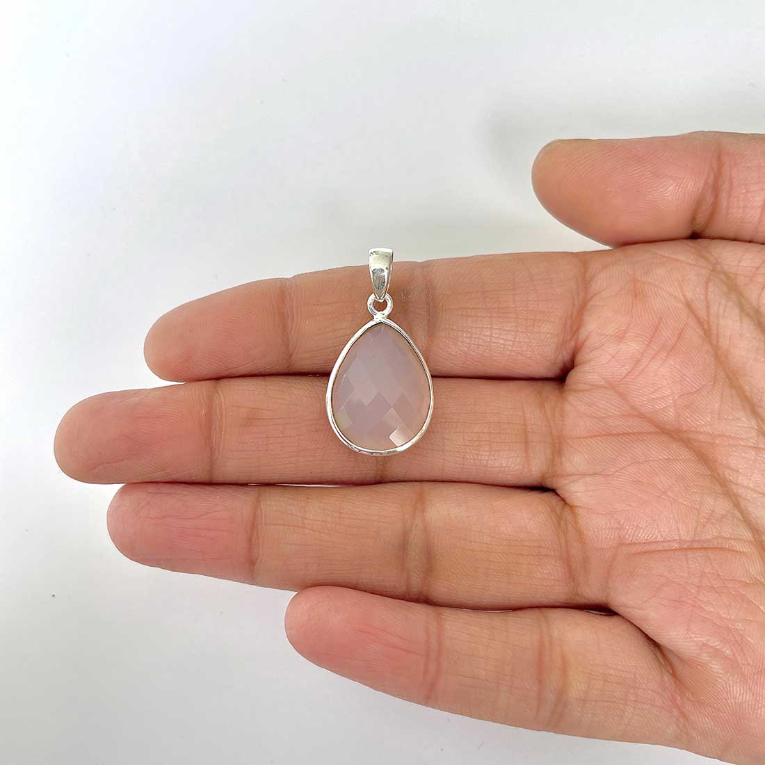 Chalcedony Pendant-(CHD-1-1)