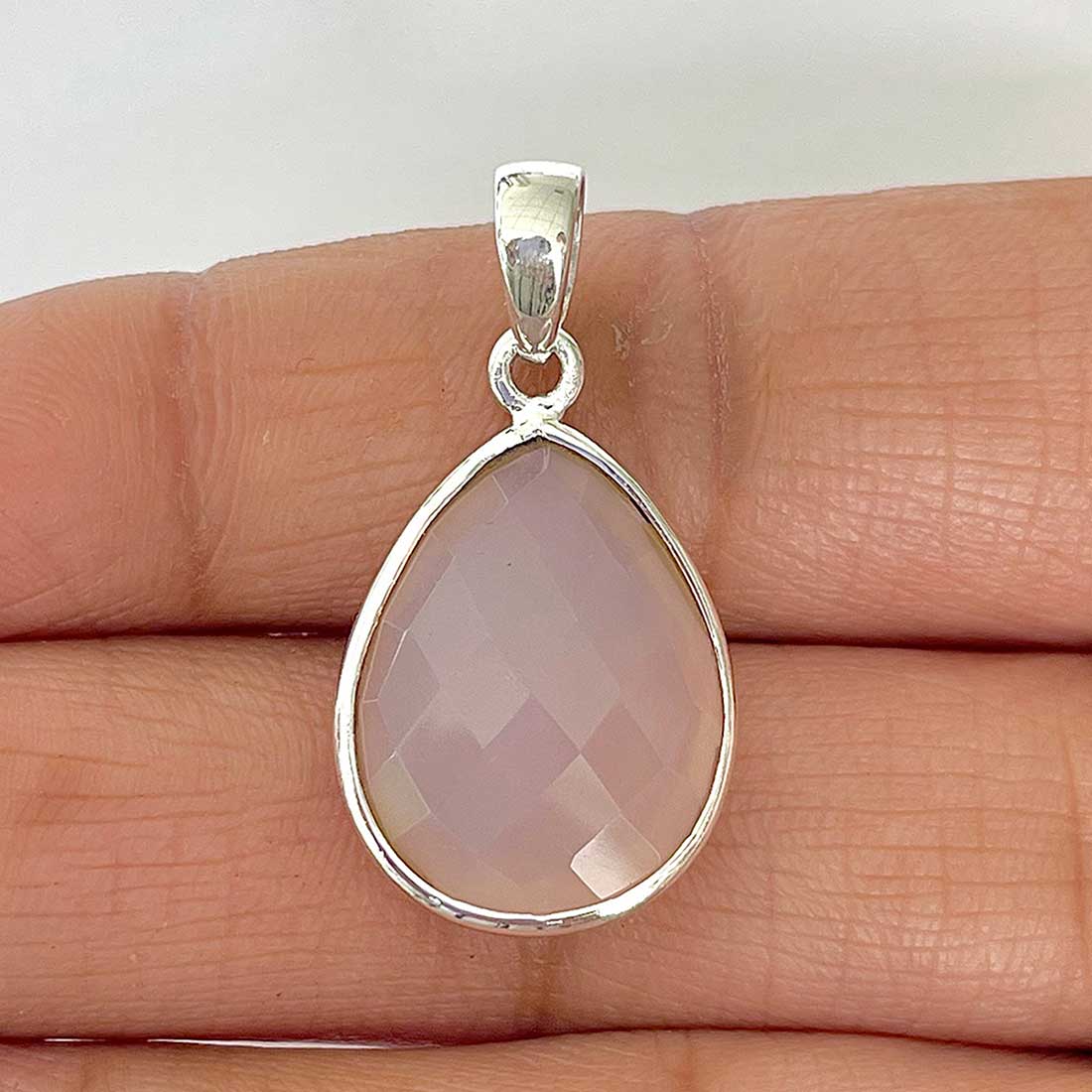 Chalcedony Pendant-(CHD-1-1)