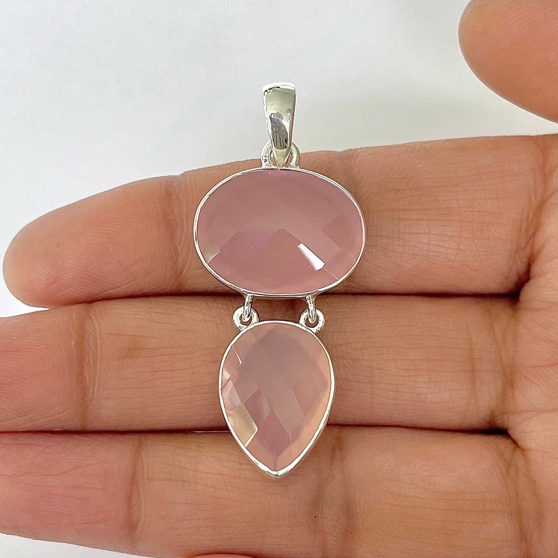 Chalcedony Pendant-(CHD-1-13)