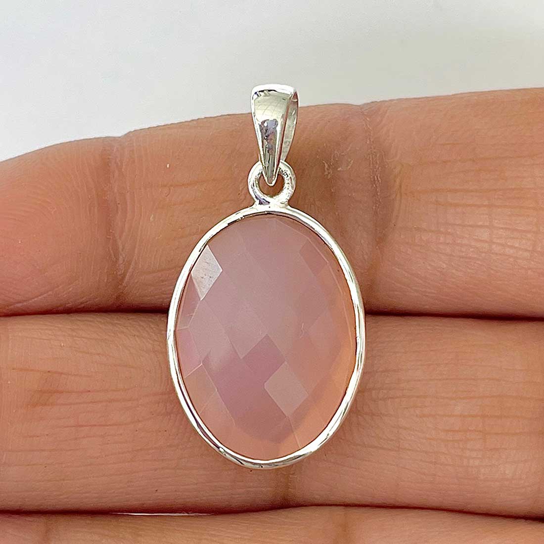 Chalcedony Pendant-(CHD-1-27)