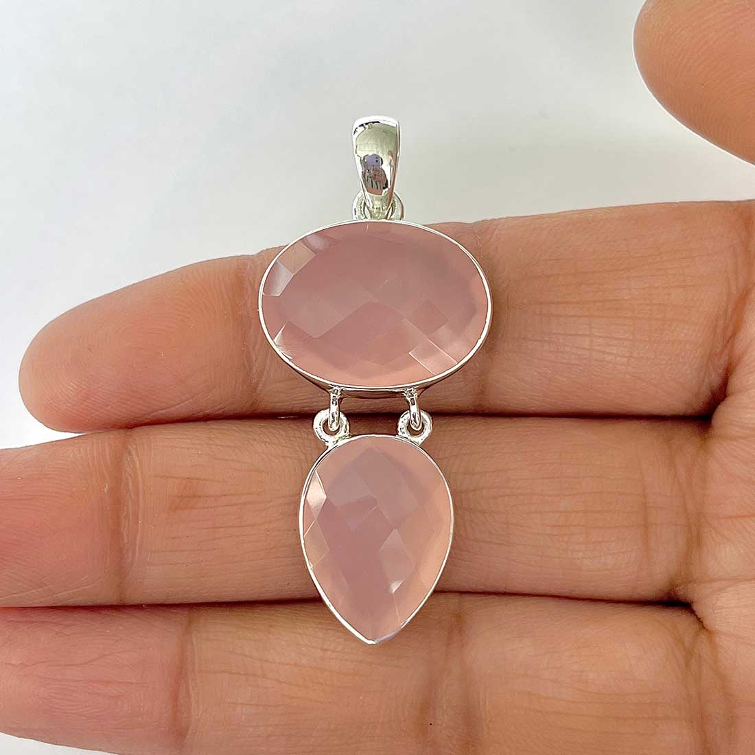 Chalcedony Pendant-(CHD-1-28)