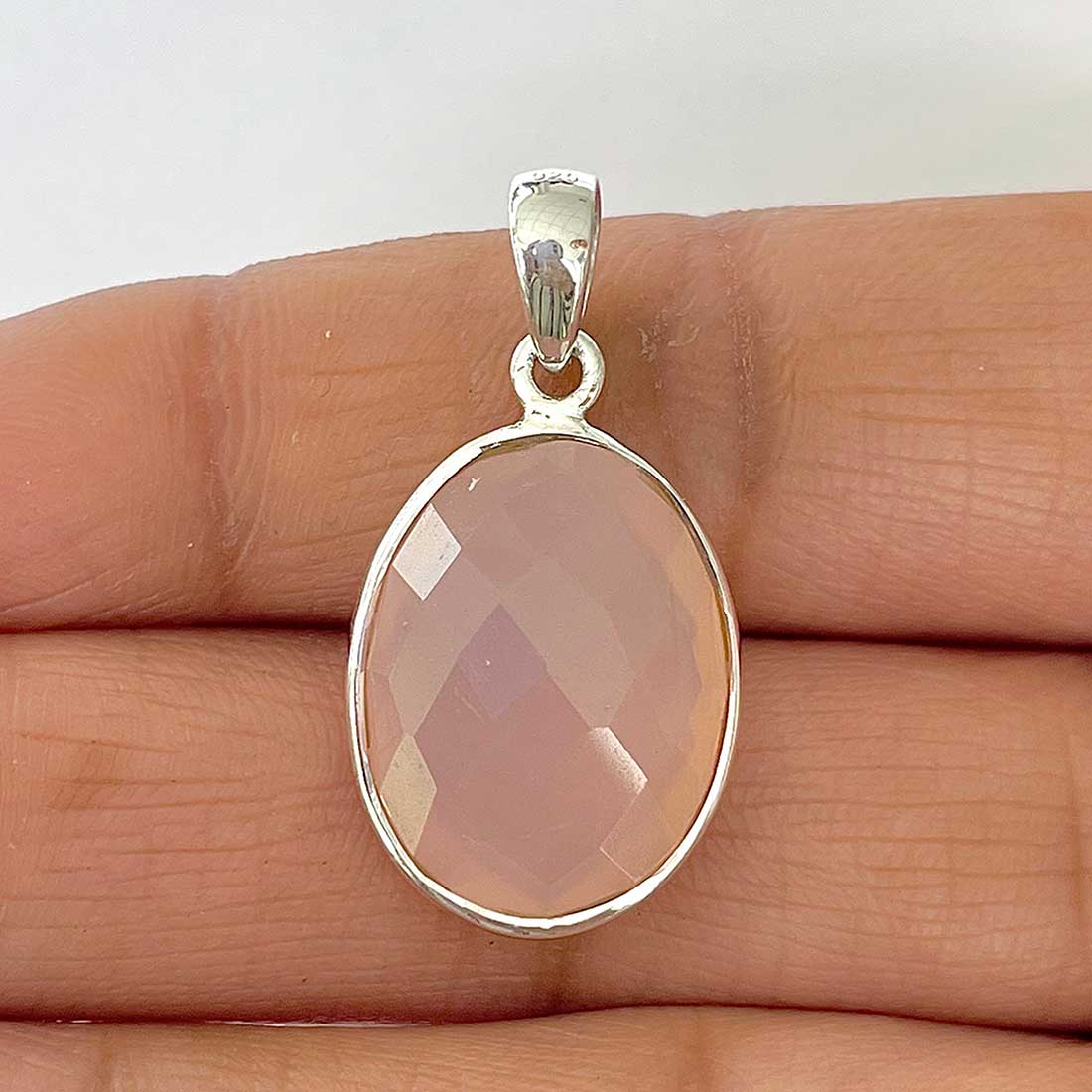 Chalcedony Pendant-(CHD-1-33)